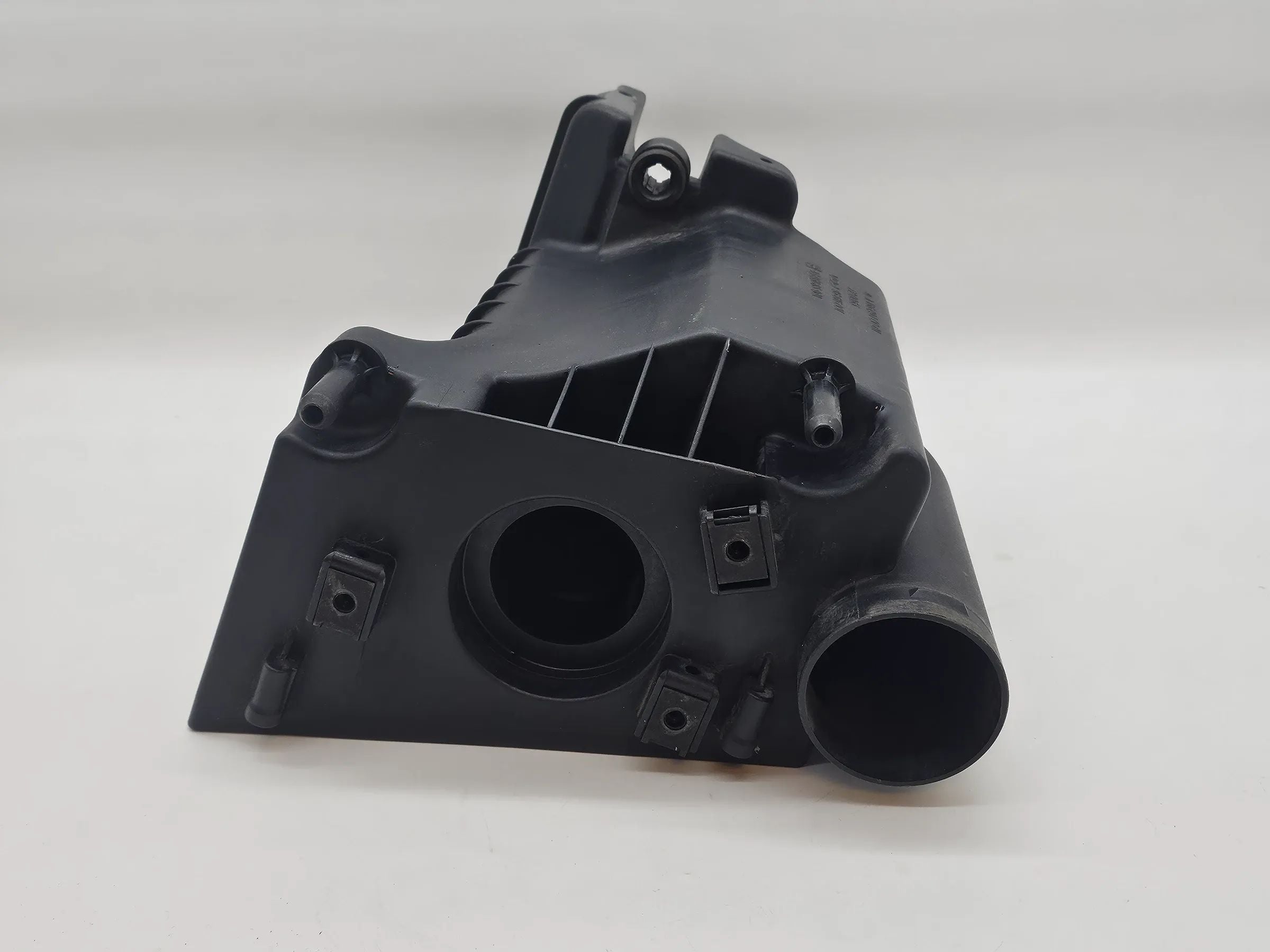 Original Mercedes-Benz A 160 W168  Unterteil Luftfilterkasten A1660940001