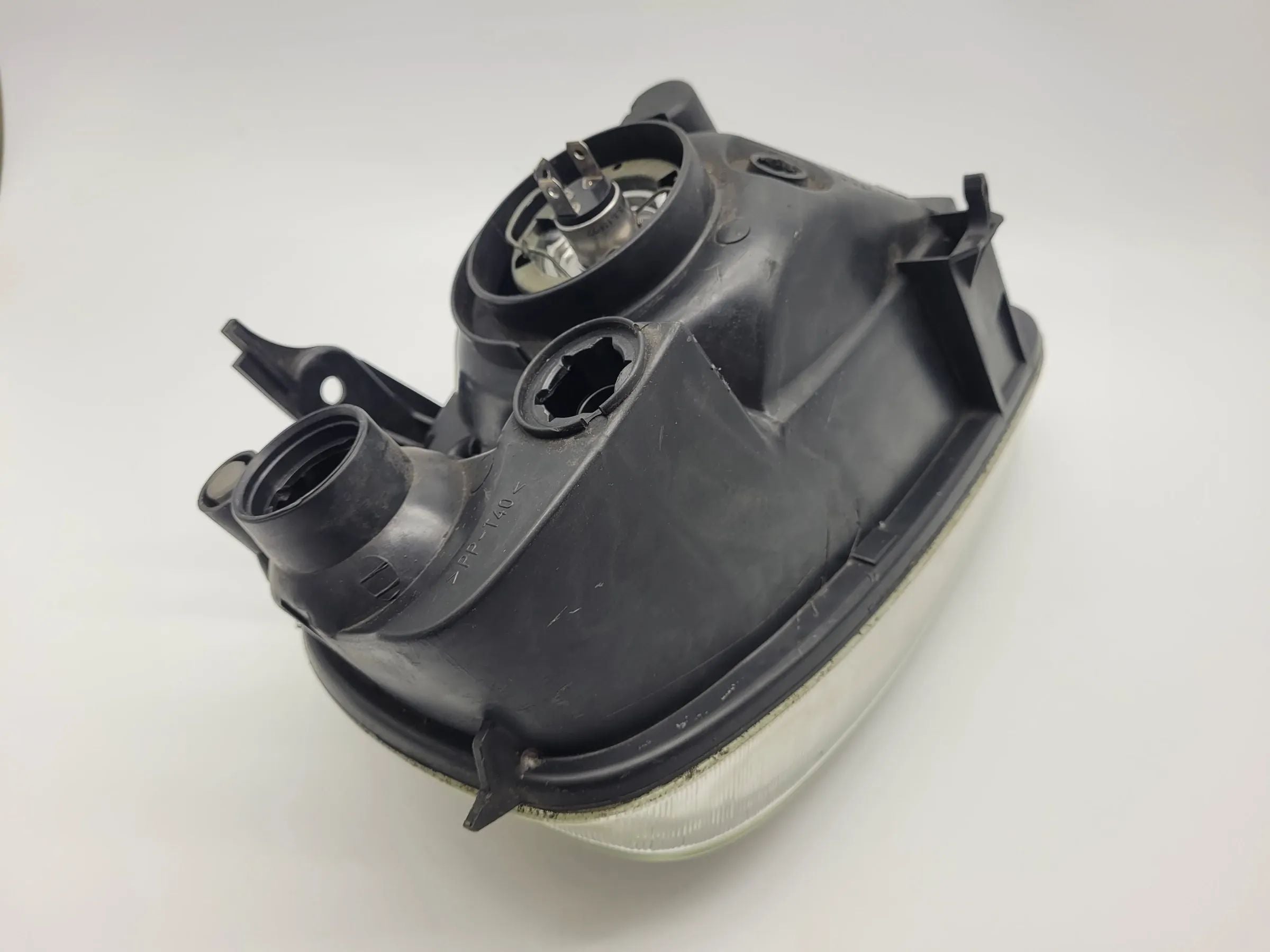 Original Opel Corsa B (S93) Scheinwerfer / Frontleuchte, Links 90444784