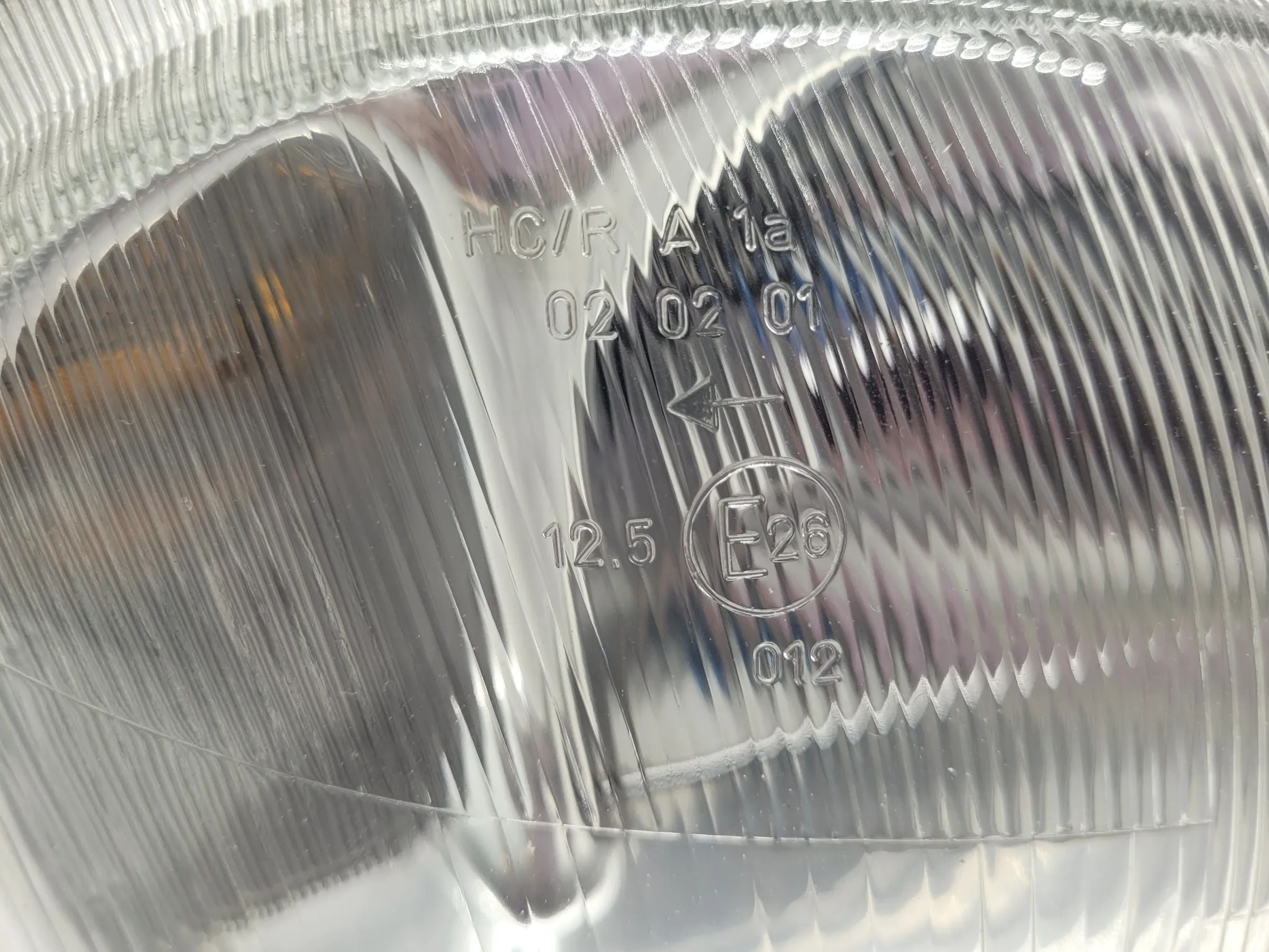 Original Opel Corsa B (S93) Scheinwerfer / Frontleuchte Rechts Hella 90444785