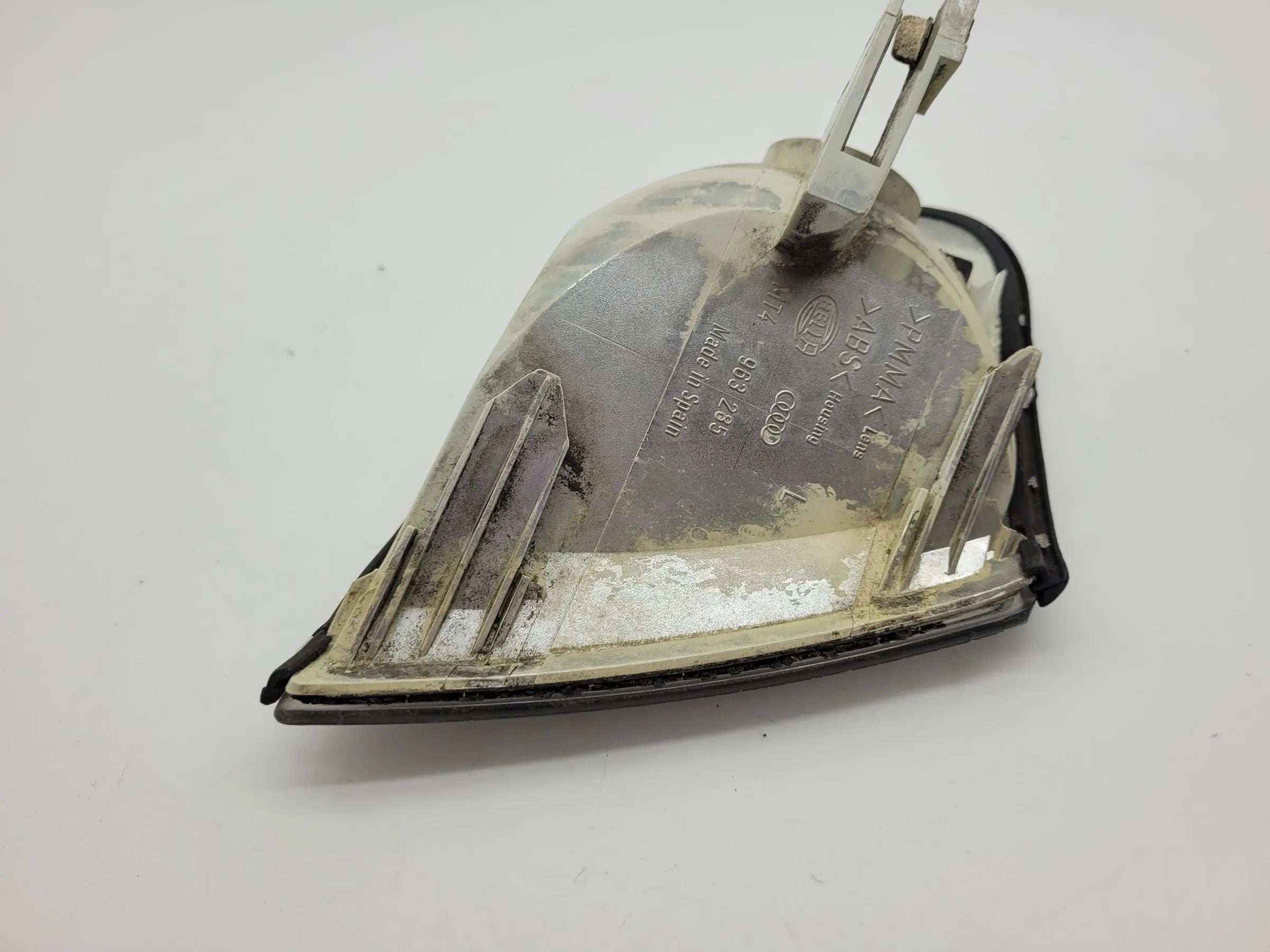 Original Audi A3 (8L1) Blinker Links 963285