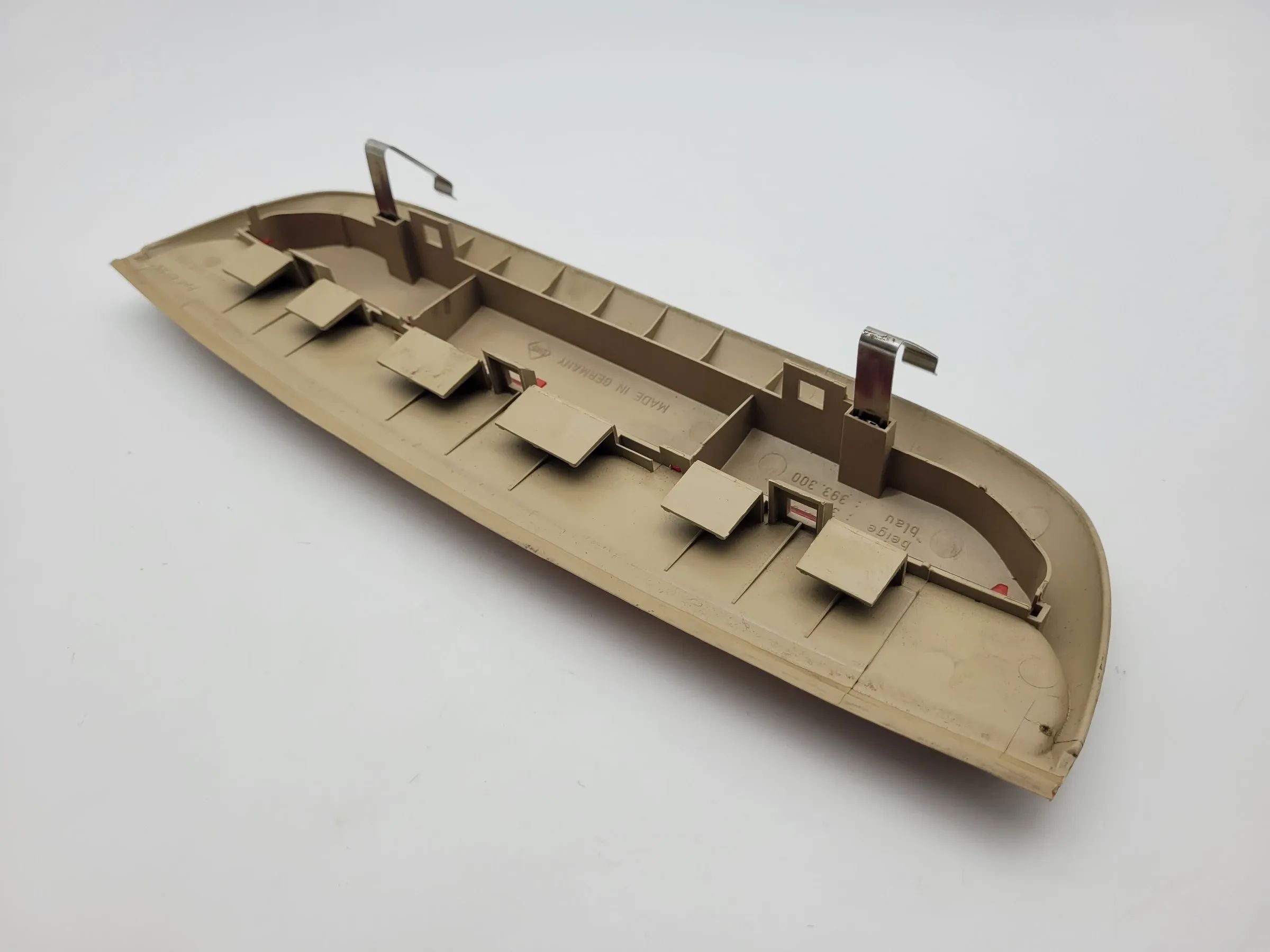 Original VW Passat (3B2) Dritte Bremsleuchte Beige 3B5945135A