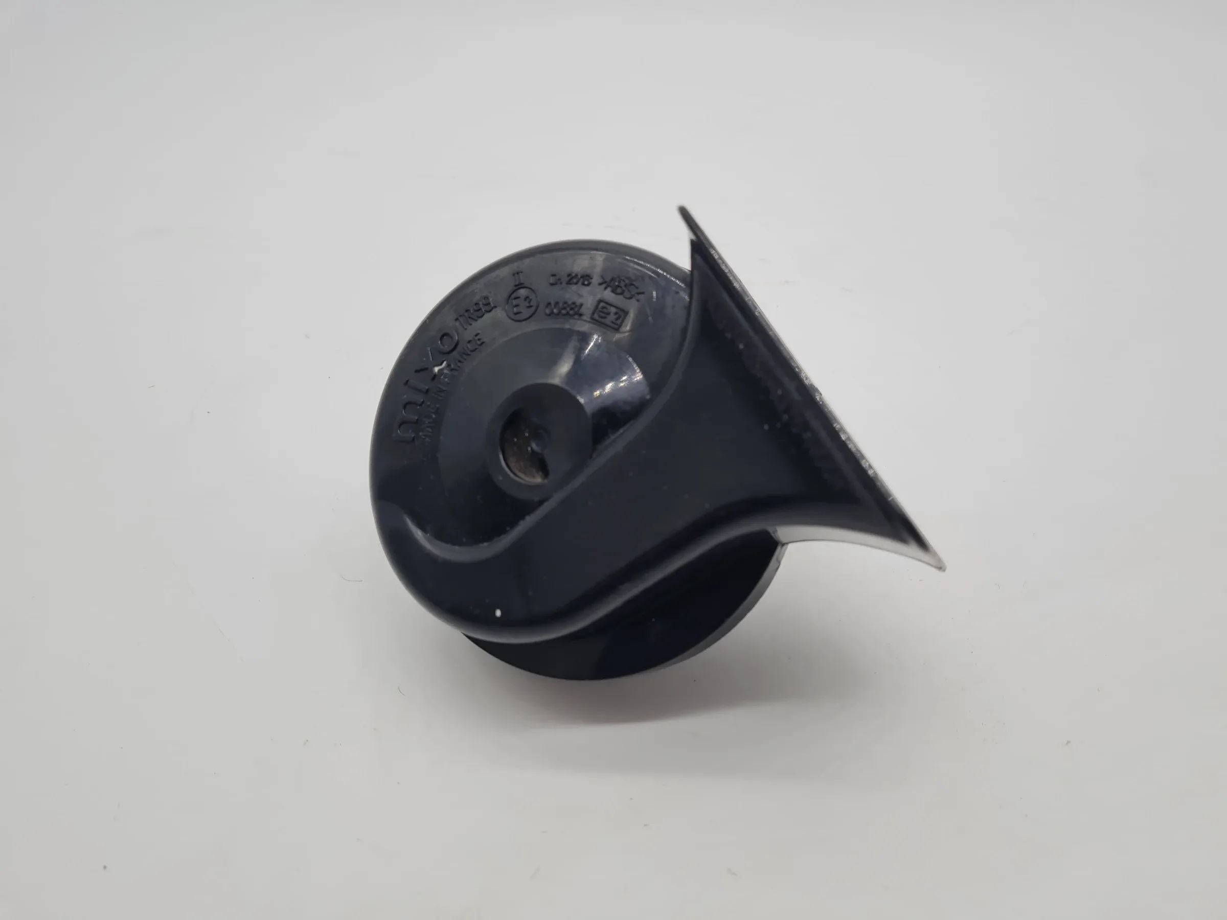 Original VW Golf IV 4 (1J5/1J1) Hupe Signalhorn E200884