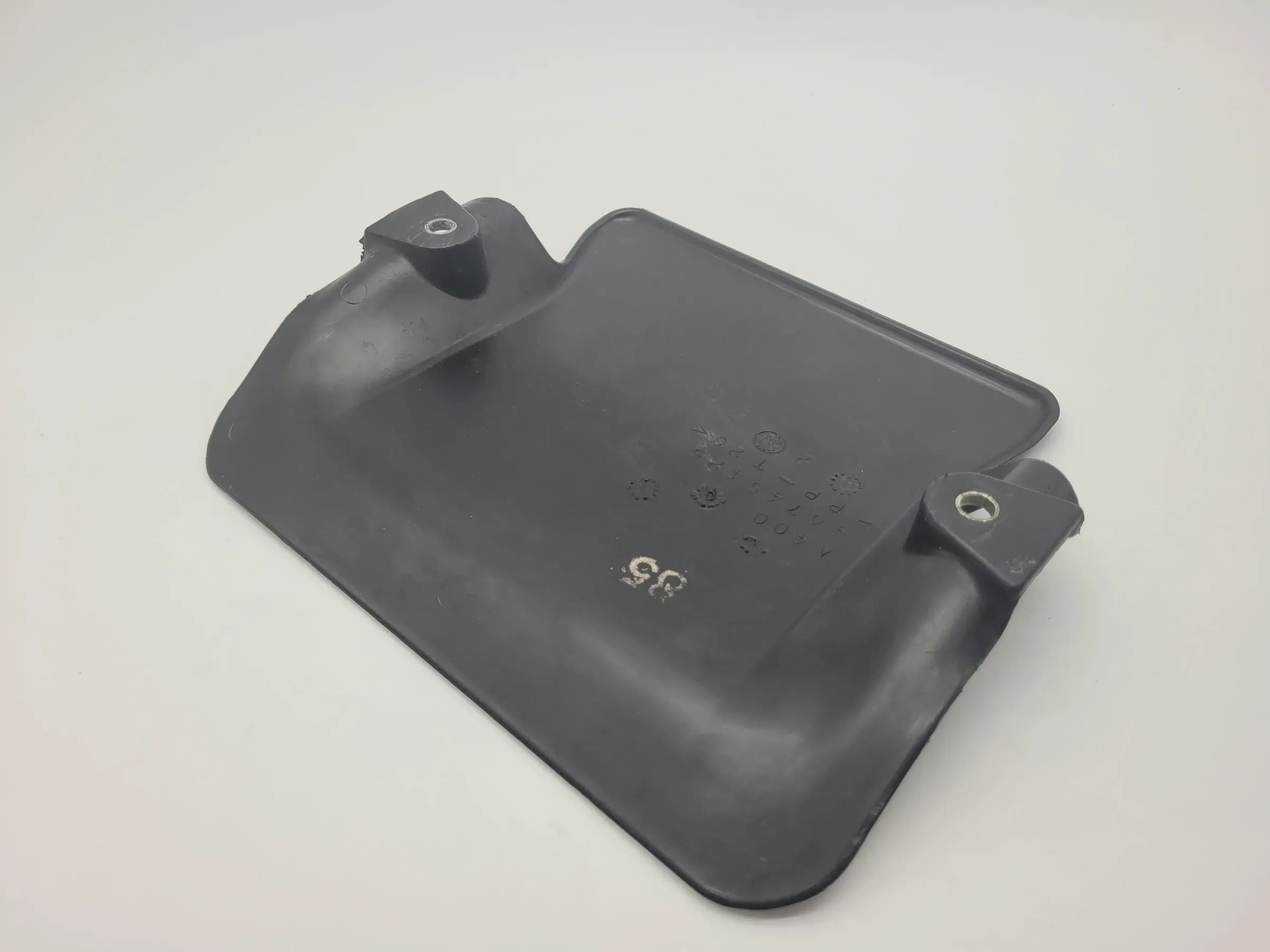 Original Fiat Punto (188) Abdeckung Motorsteuergerät ECU 46745425