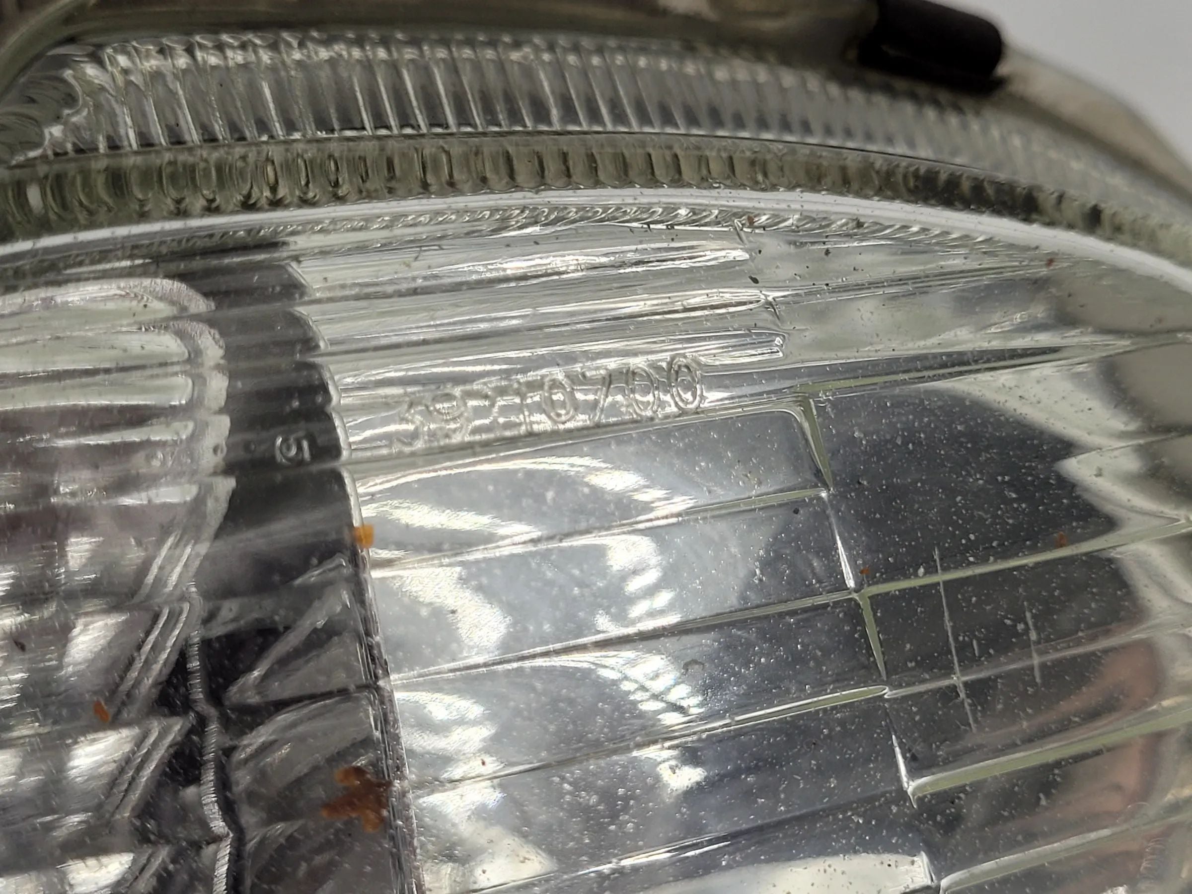 Original Renault Twingo I 1 (C06) Scheinwerfer Links (Glas) 7701046215