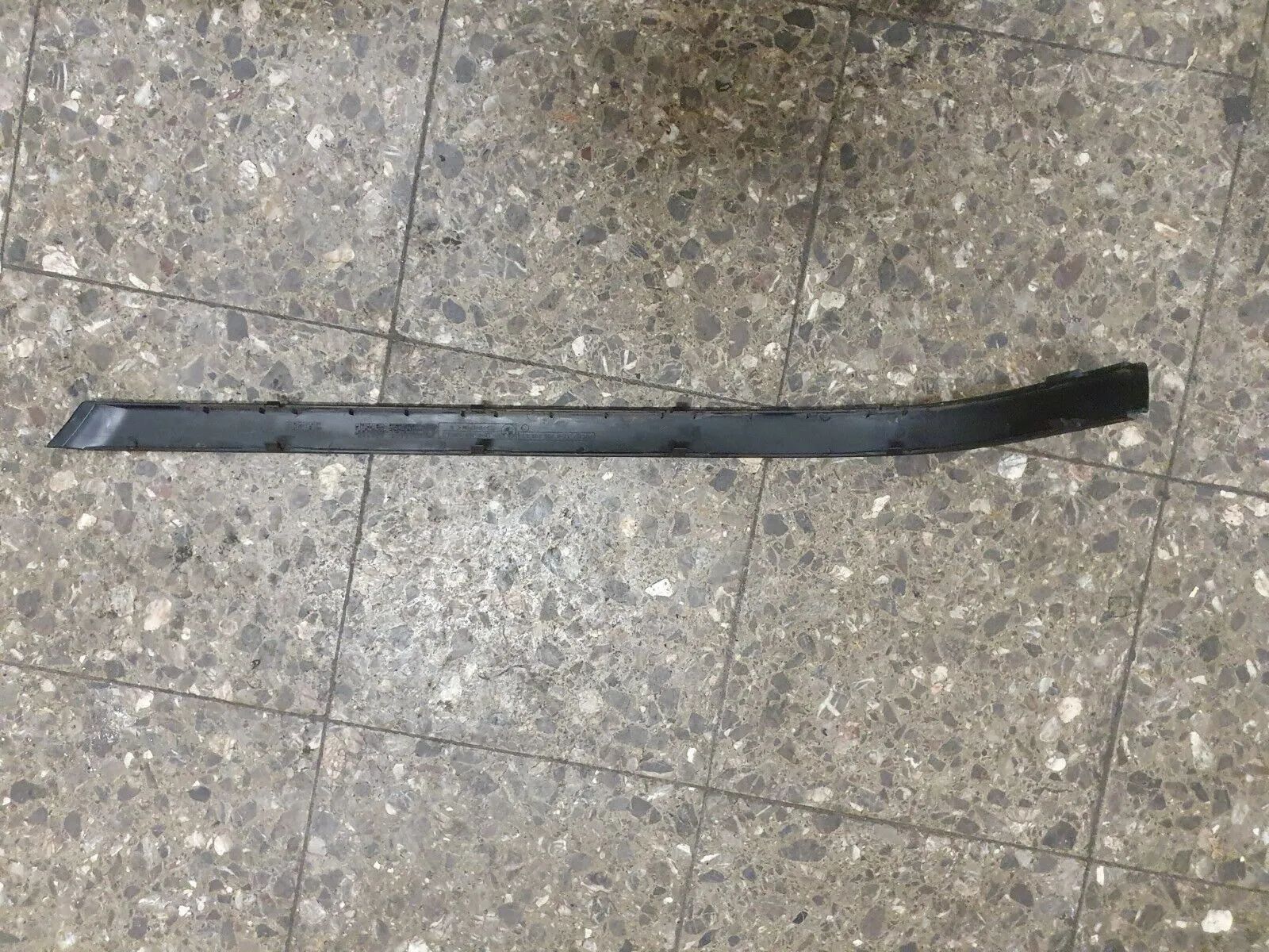 Oryginalna Listwa Zderzaka Tylnego Lewa BMW 8184507 e39 Limo