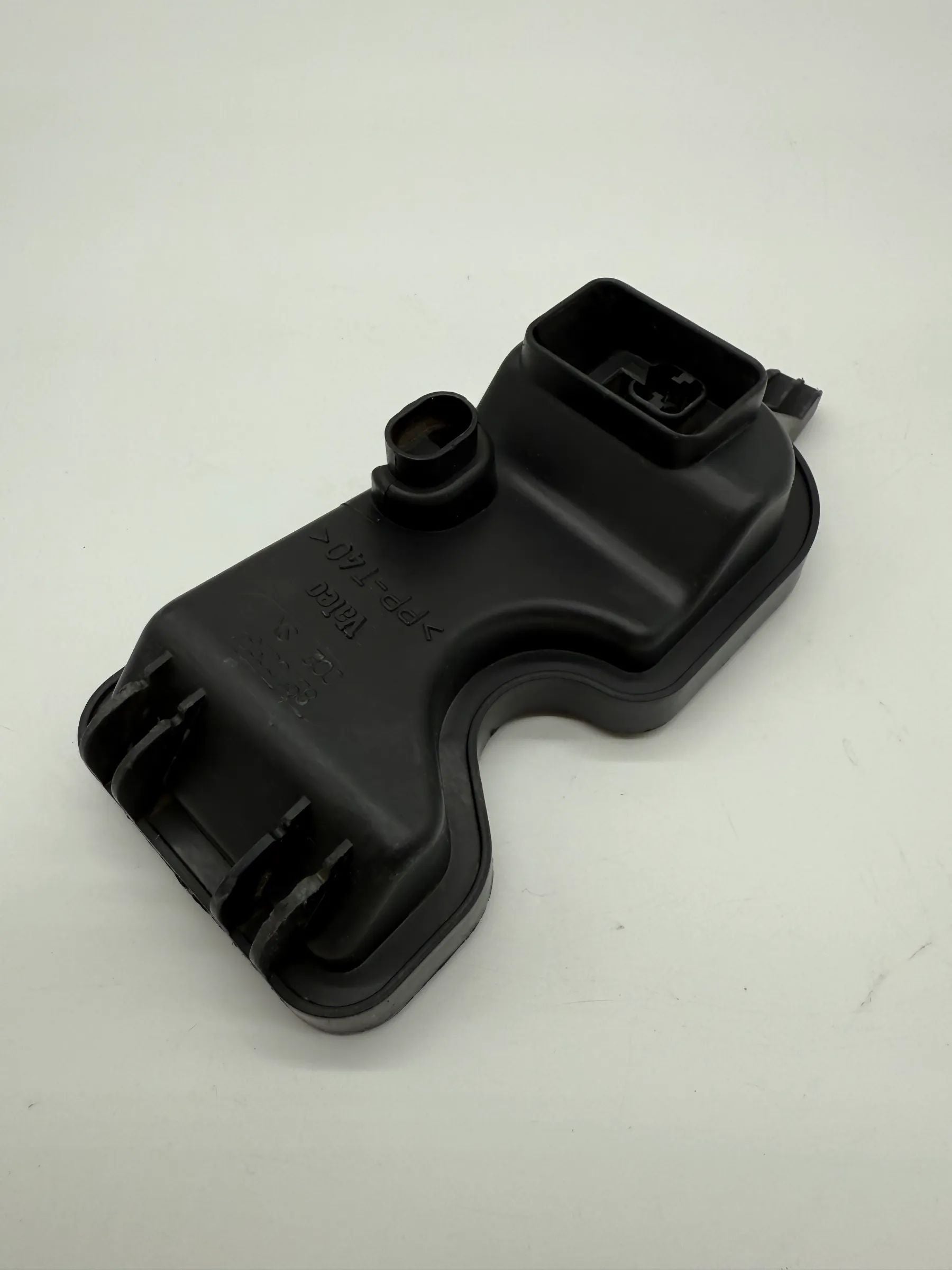 純正 FIAT プント 188 左ヘッドライトカバー 89100964 002 SX