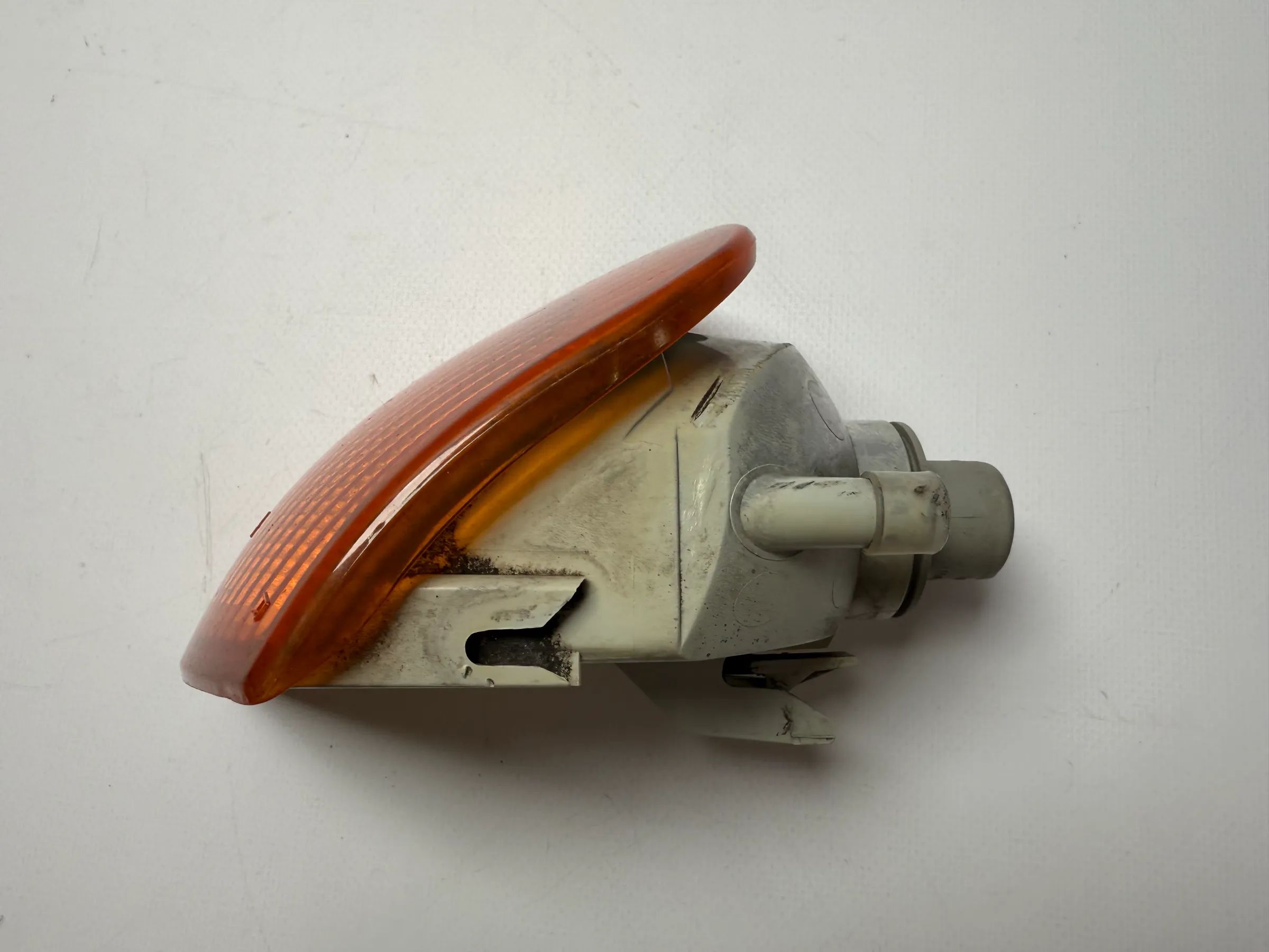 Оригинальный правый поворотник Volkswagen Кадди 9KV/9KVF Valeo 6K5953050B