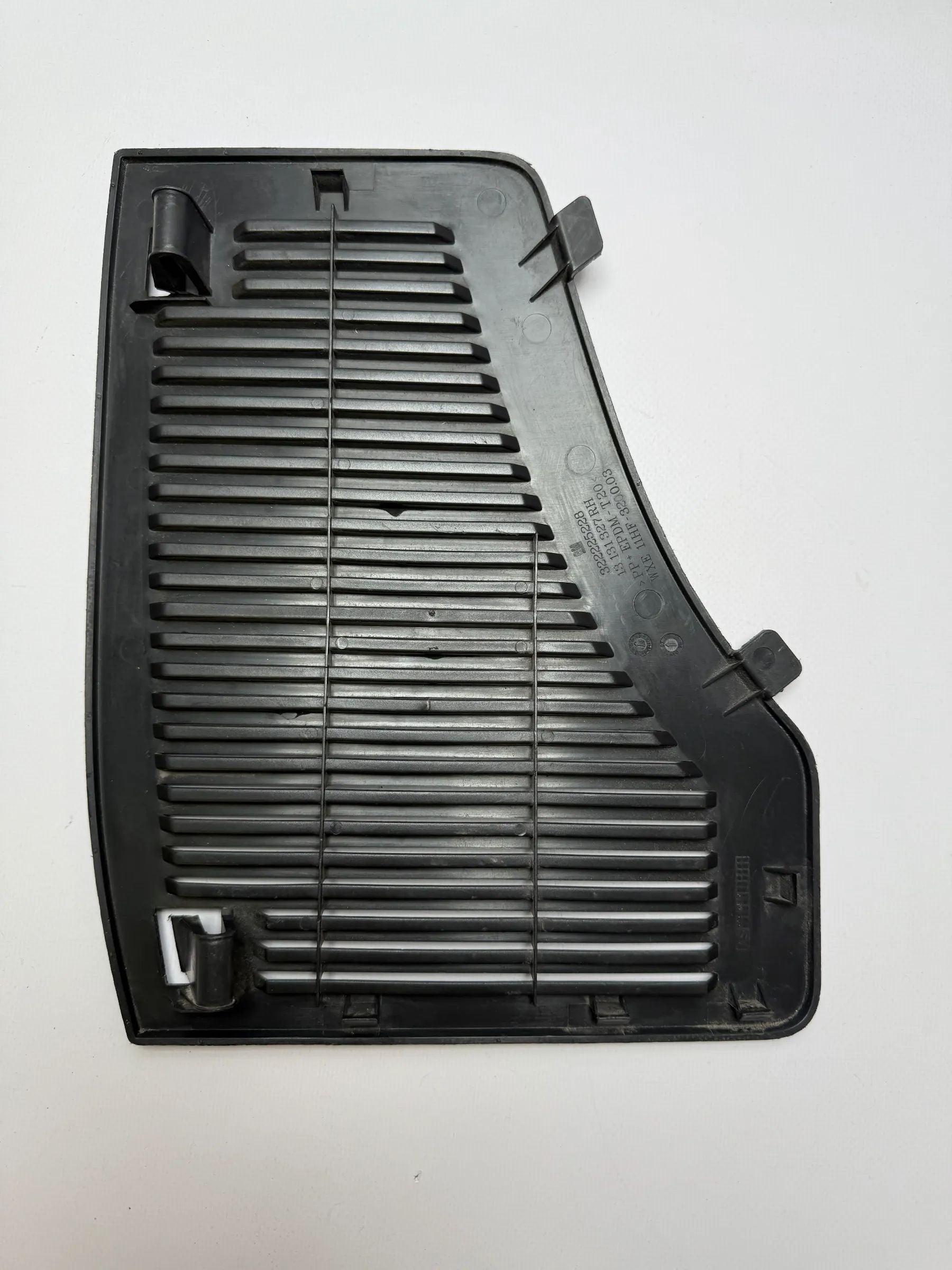 Оригинальная внутренняя отделка Opel Zafira B 13131327 RH