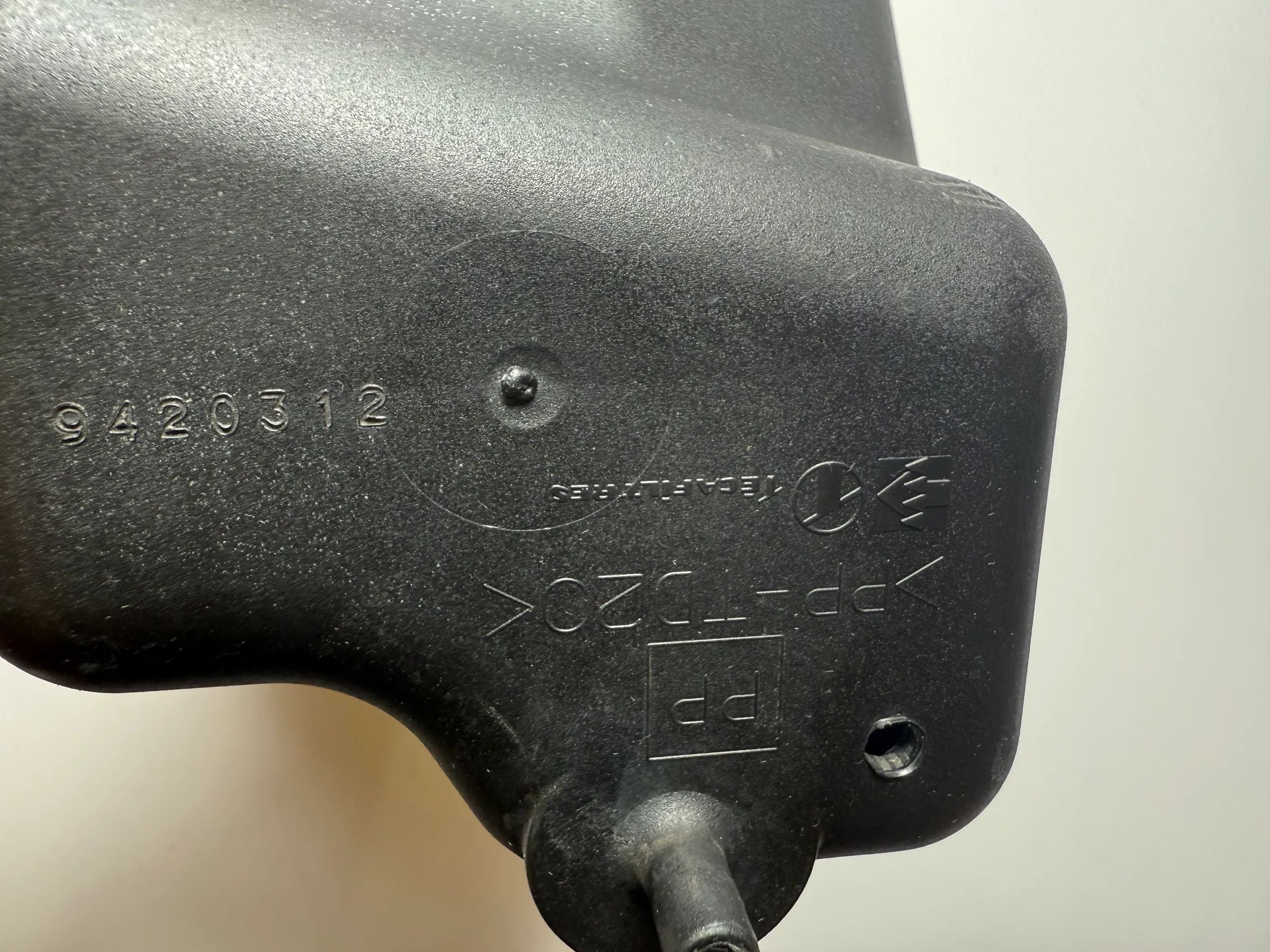 Originele Opel Agila A Luchtfilterkast Luchtfilterhuis 09204631