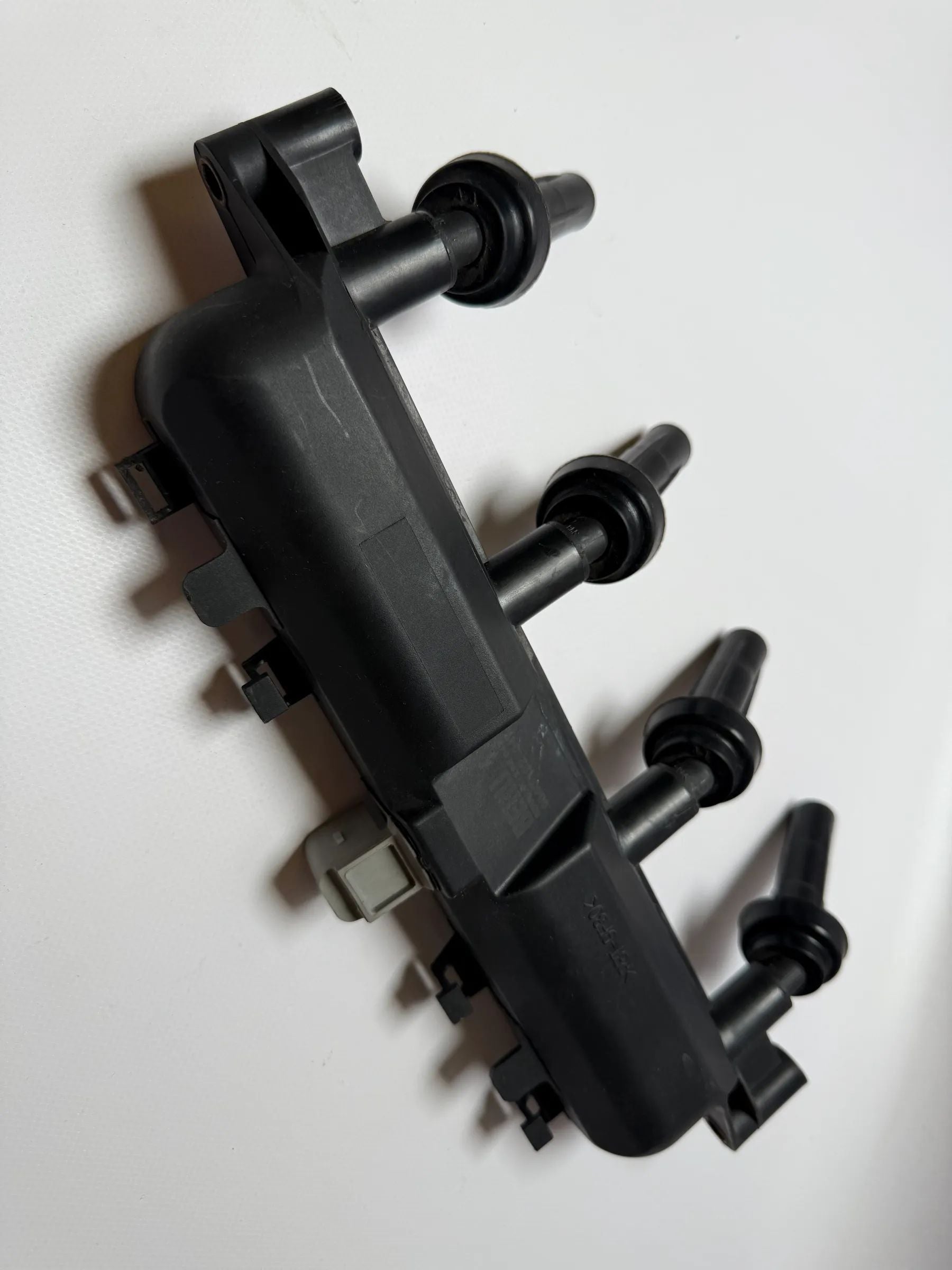 Bobina de Ignição Original Citroen Peugeot Xsara Partner C31 Berlingo 206 0040102047 - Auto-veritas