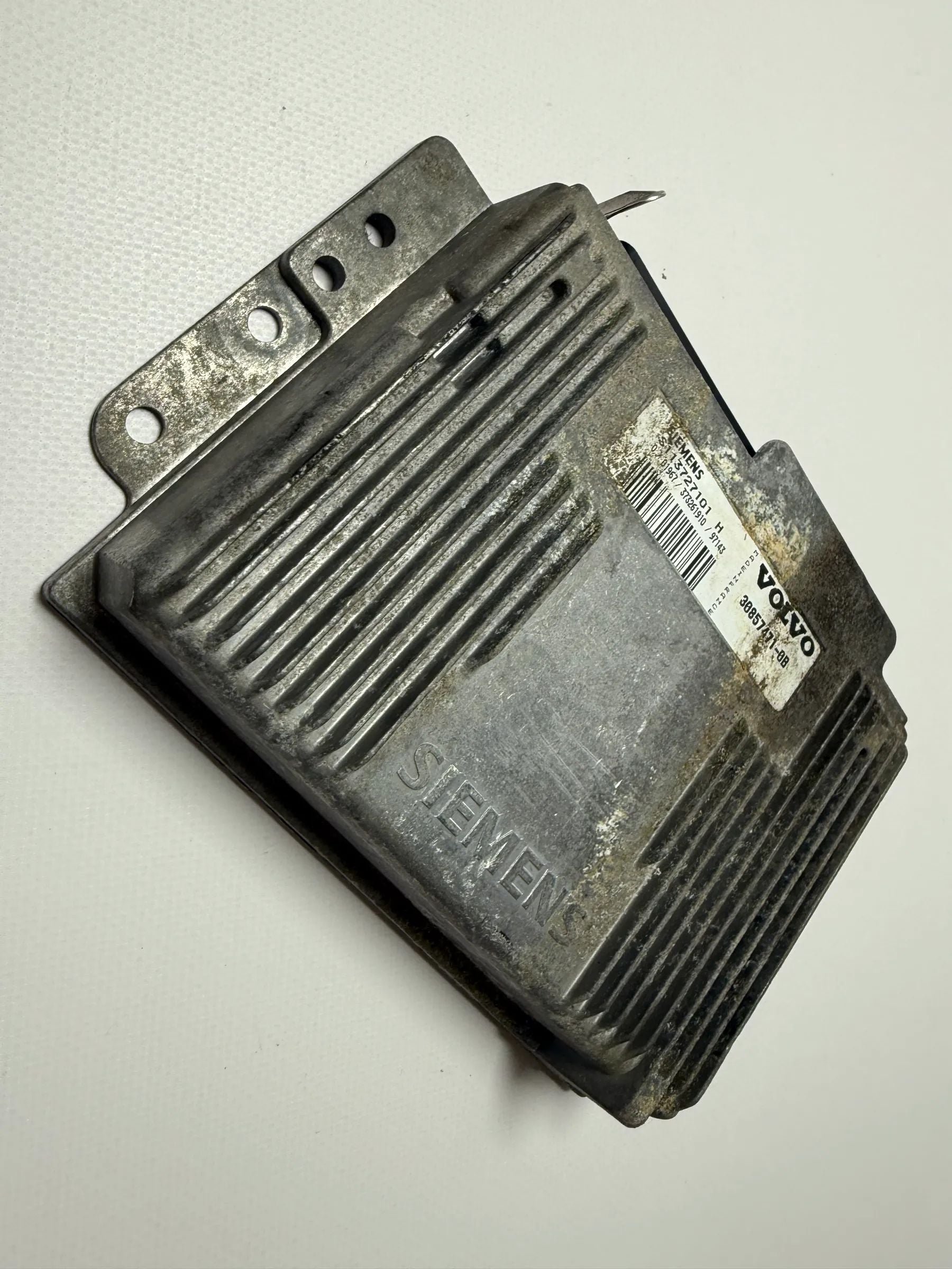 Original Volvo V40 / S40 Centralina Motor ECU Siemens 30857471 / S113727101H
