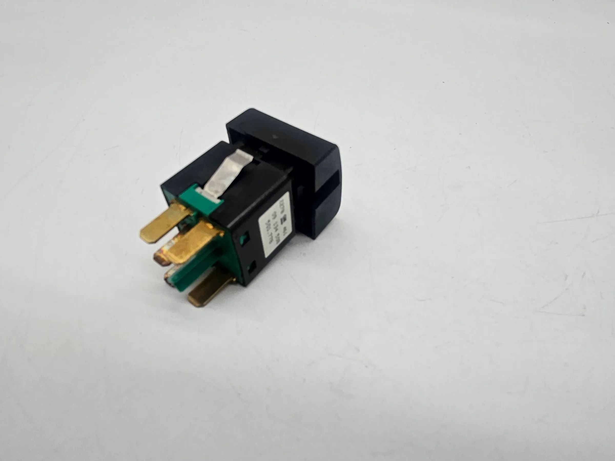 อะไหล่แท้ Opel Omega B 09134508 สวิตช์หมุนเวียนอากาศภายใน