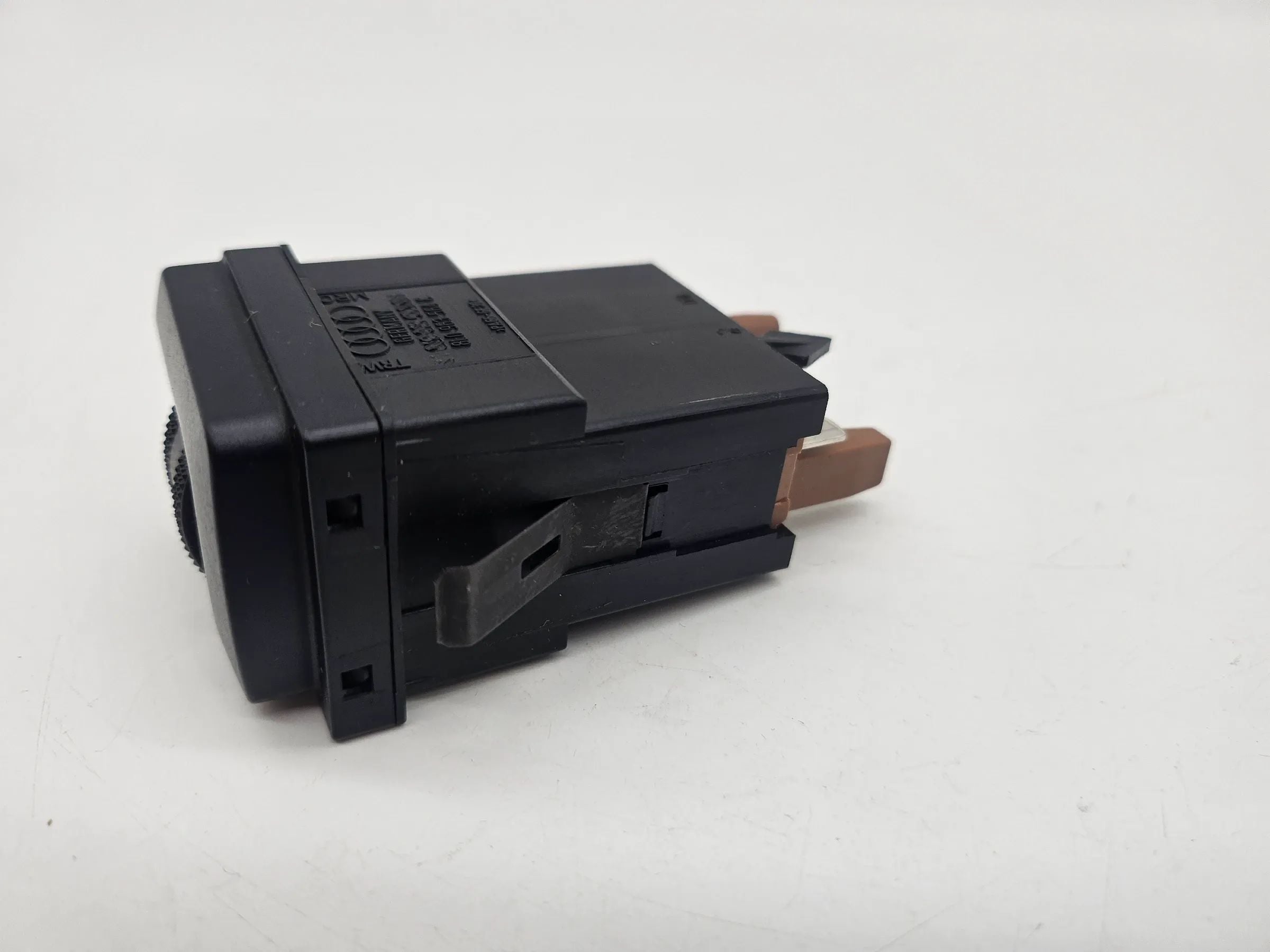 Original Audi A3 S3 8L Sitzheizung Schalter Vorne Rechts 8L0963564C