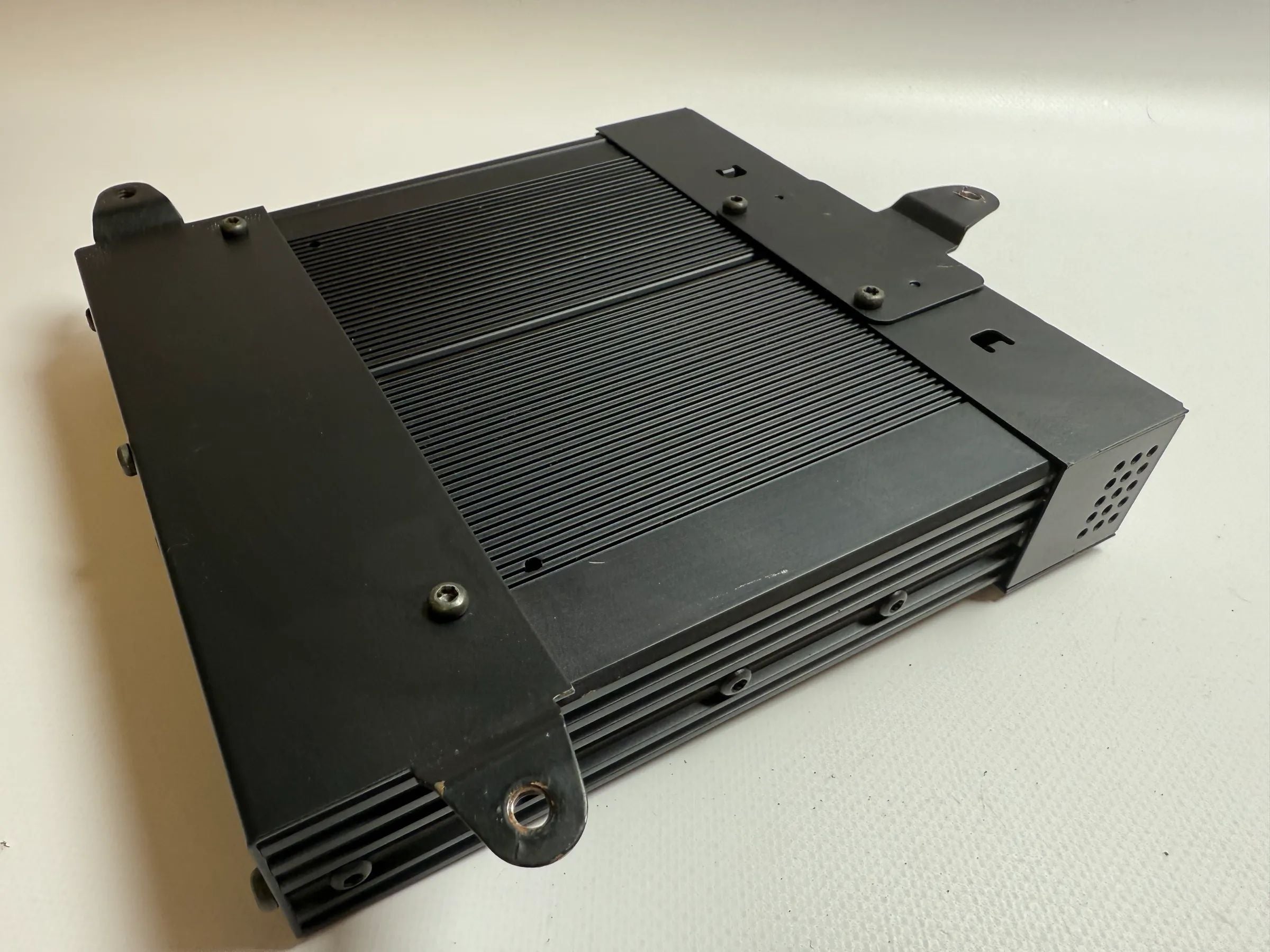 Original BMW Harman Kardon Etapa Final / Amplificador 65.12-08 380 069 04