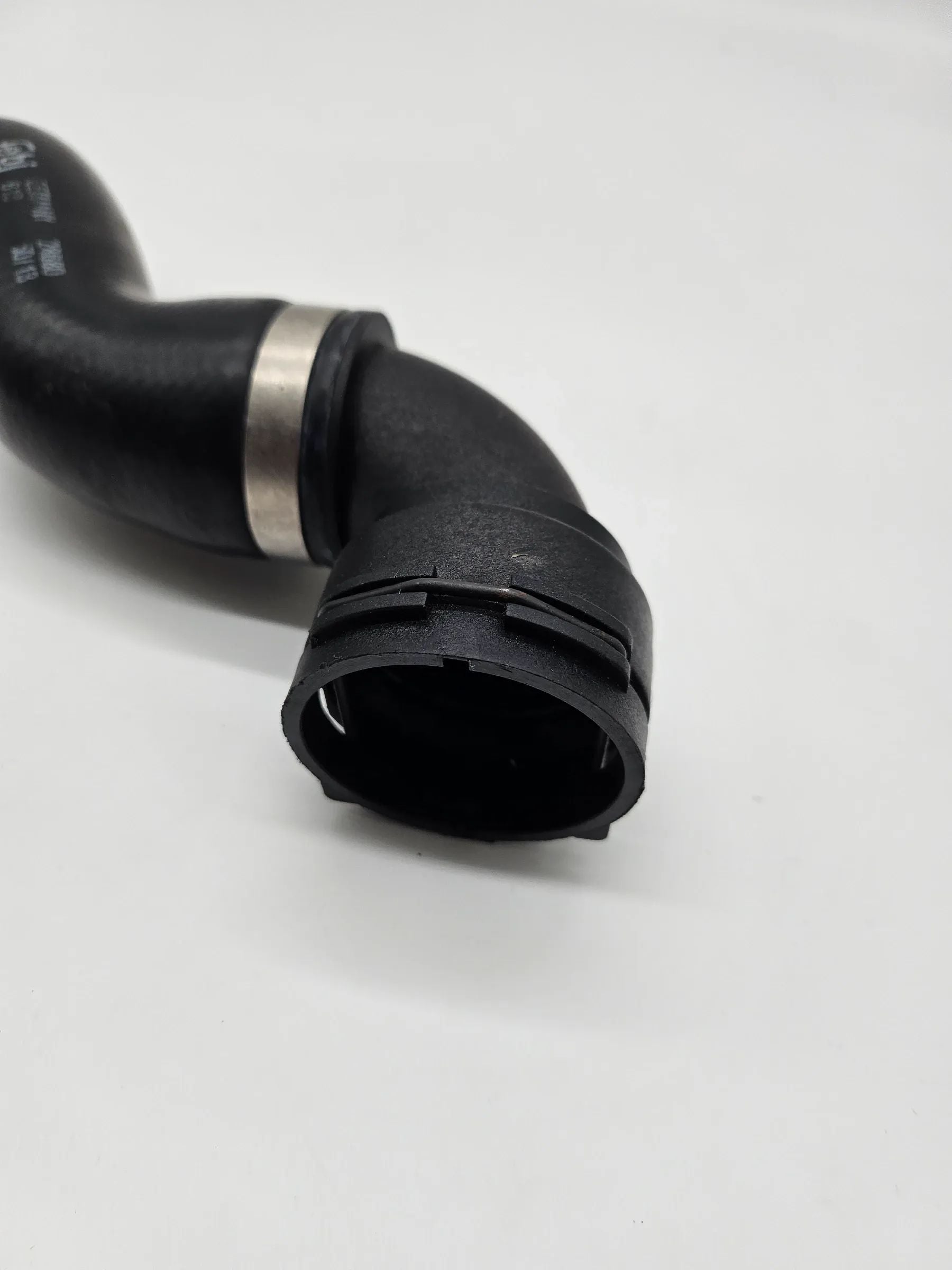 Tubo radiatore FEBI per BMW E39 520-528i E38 728i M52 M54 sinistro superiore 11531705223