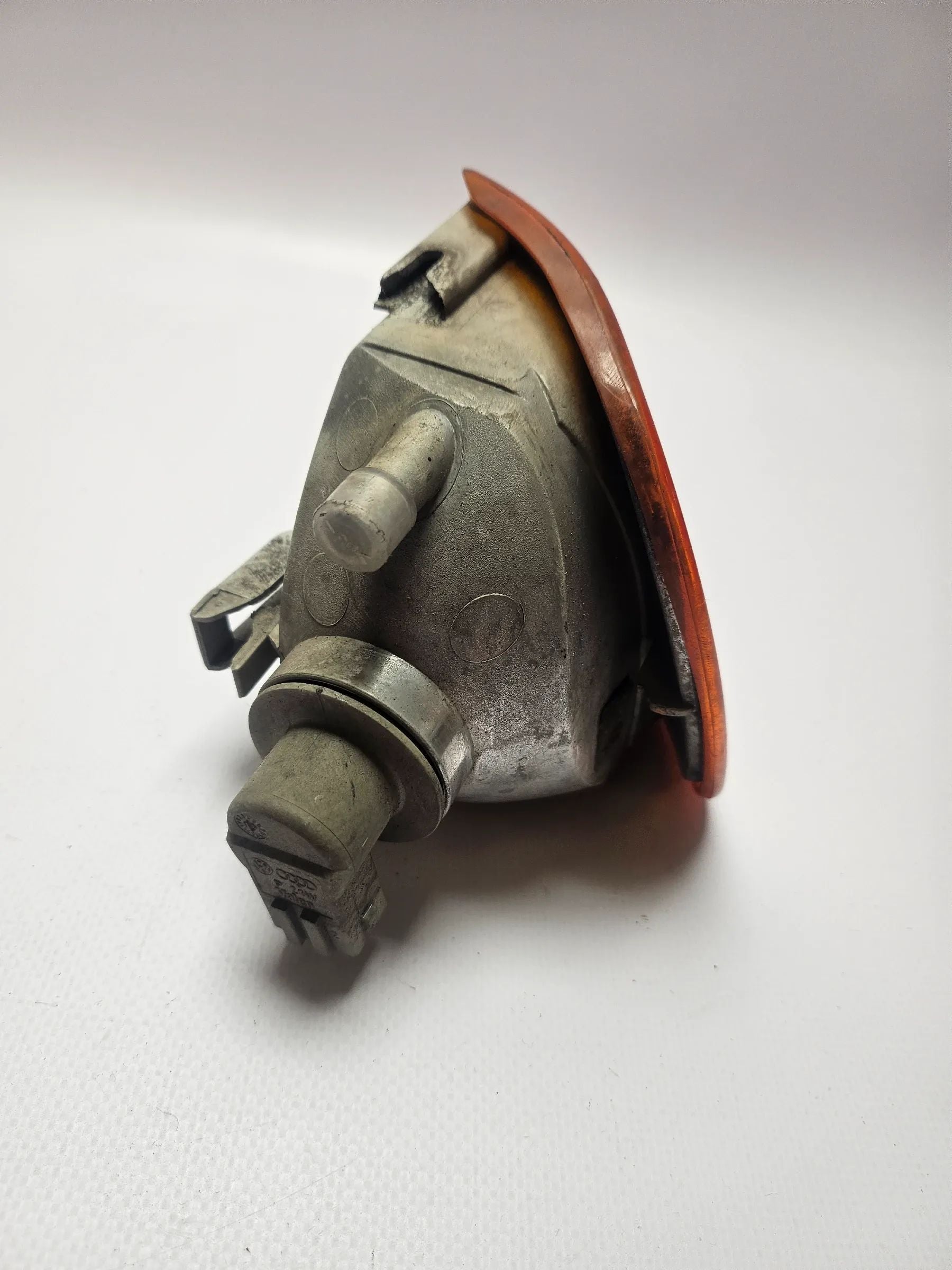 Seat Cordoba 6K indicator light front right 6K5953050B VALEO BJ1993 