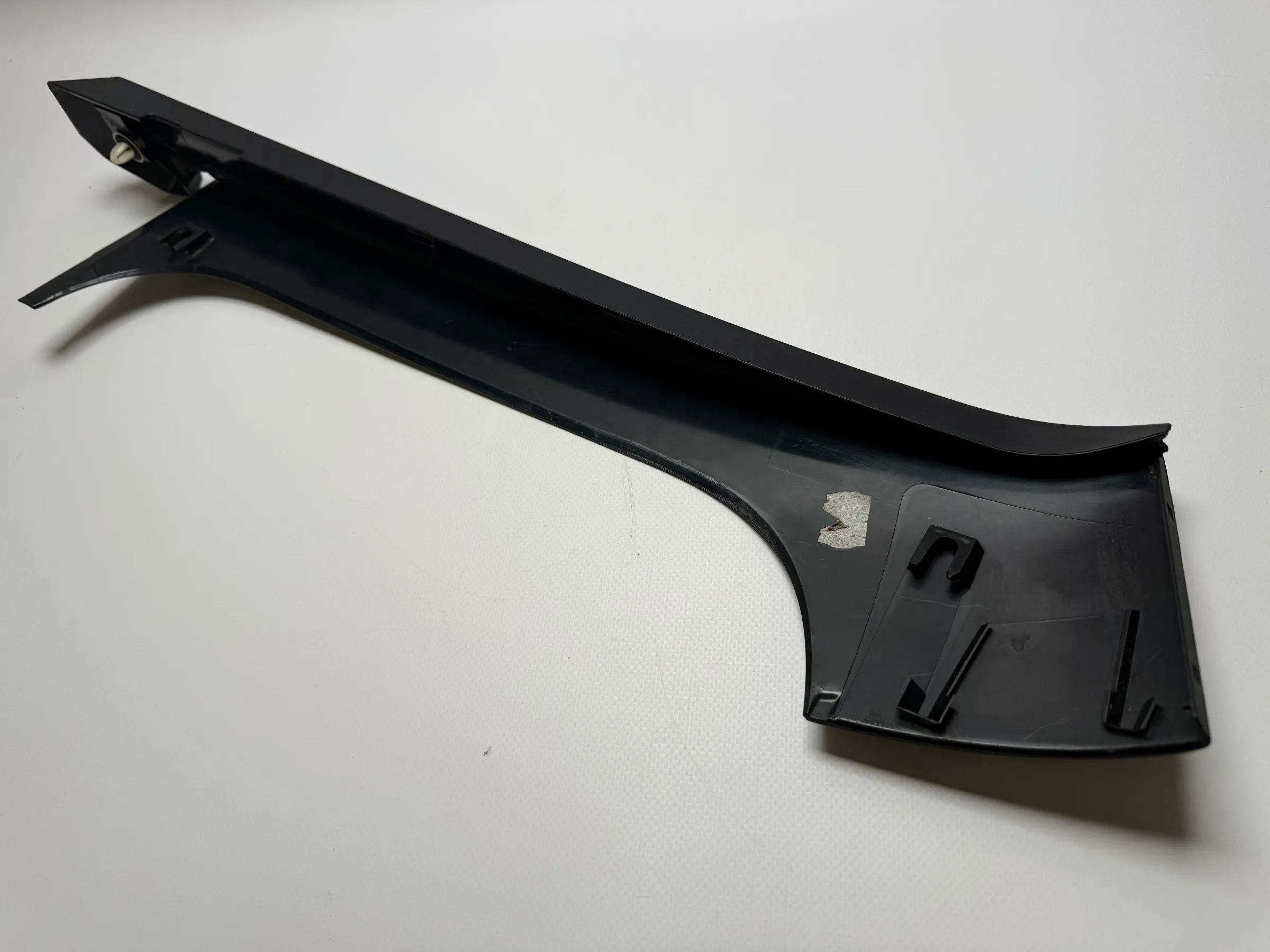 Оригинальная накладка крышки багажника BMW 3 TOURING (E91) 320D 15678911