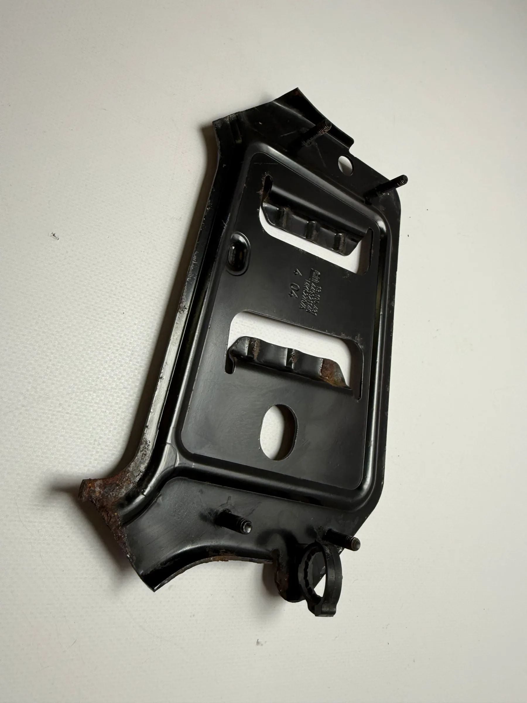 Oryginalny uchwyt sterownika ECU Opel Corsa C Combo GM 13105431