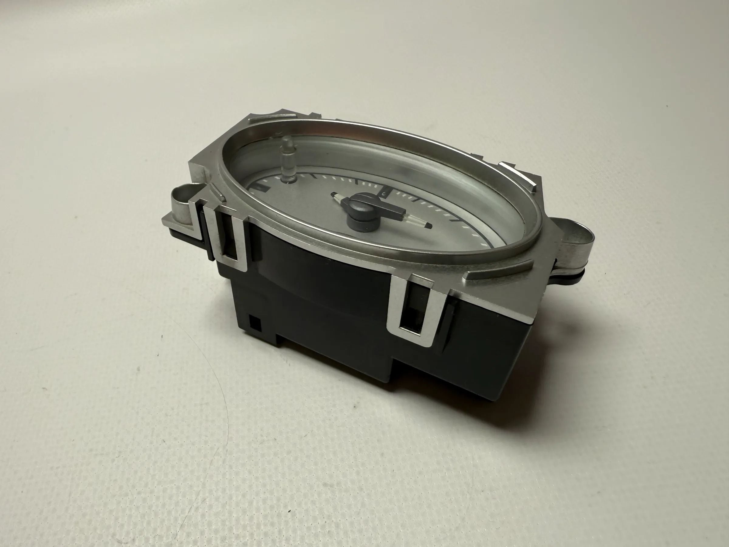Original Ford Mondeo III 3 Uhr Display Cockpit Anzeige Silber 1S71-15000-AG