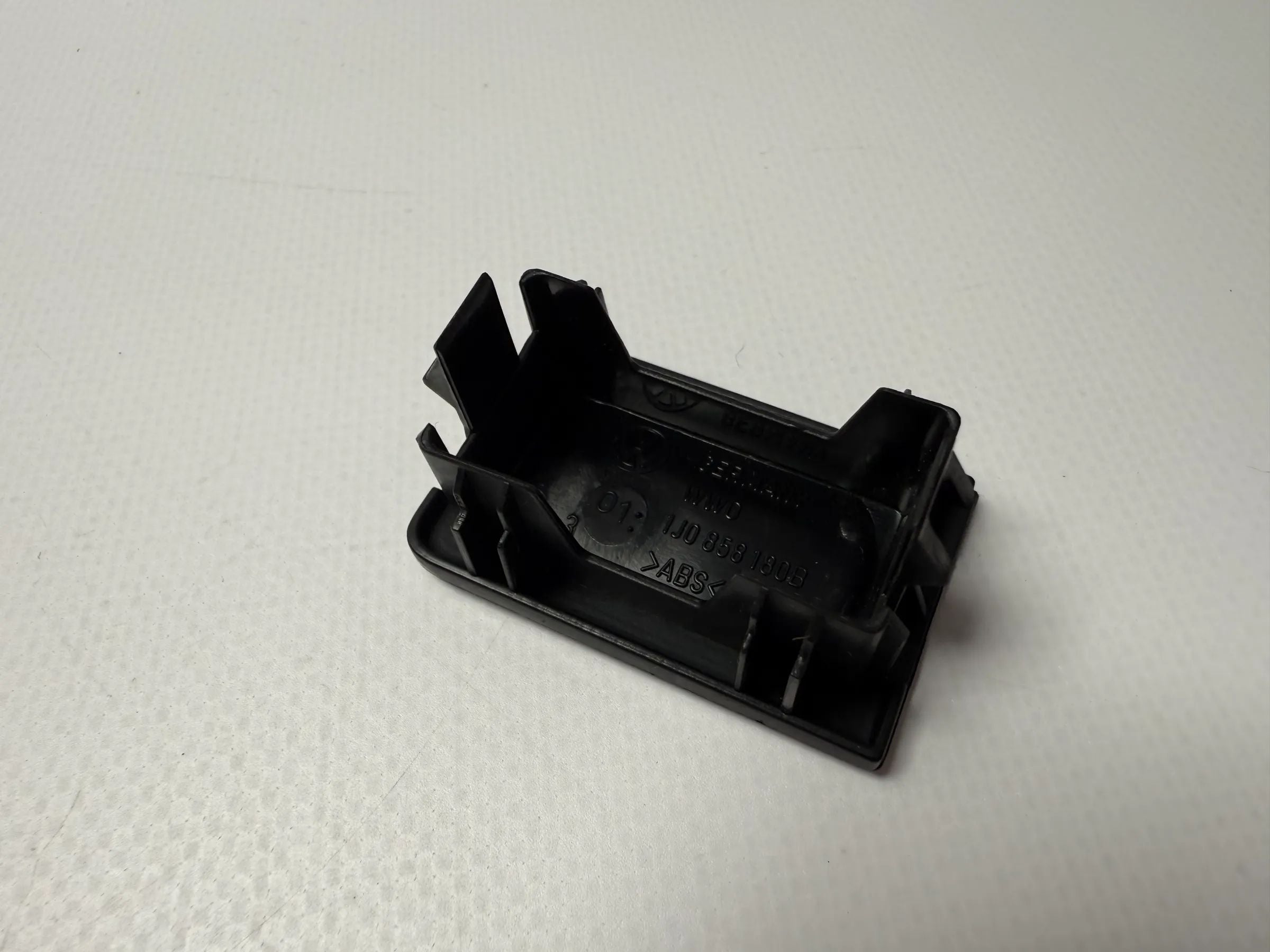 Originale VW Golf IV ecc Pulsante Interruttore Copertura Tappo Aria Griglia 1J0858180B