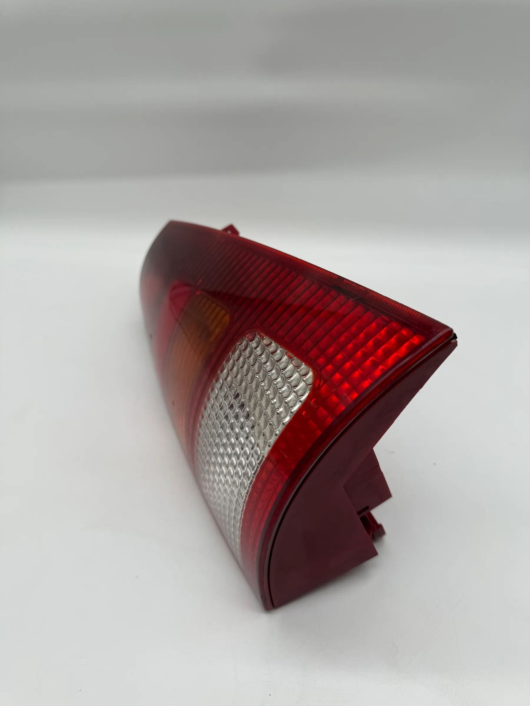 Ford Focus rear light tail light rear light right XS4X13N004EC 