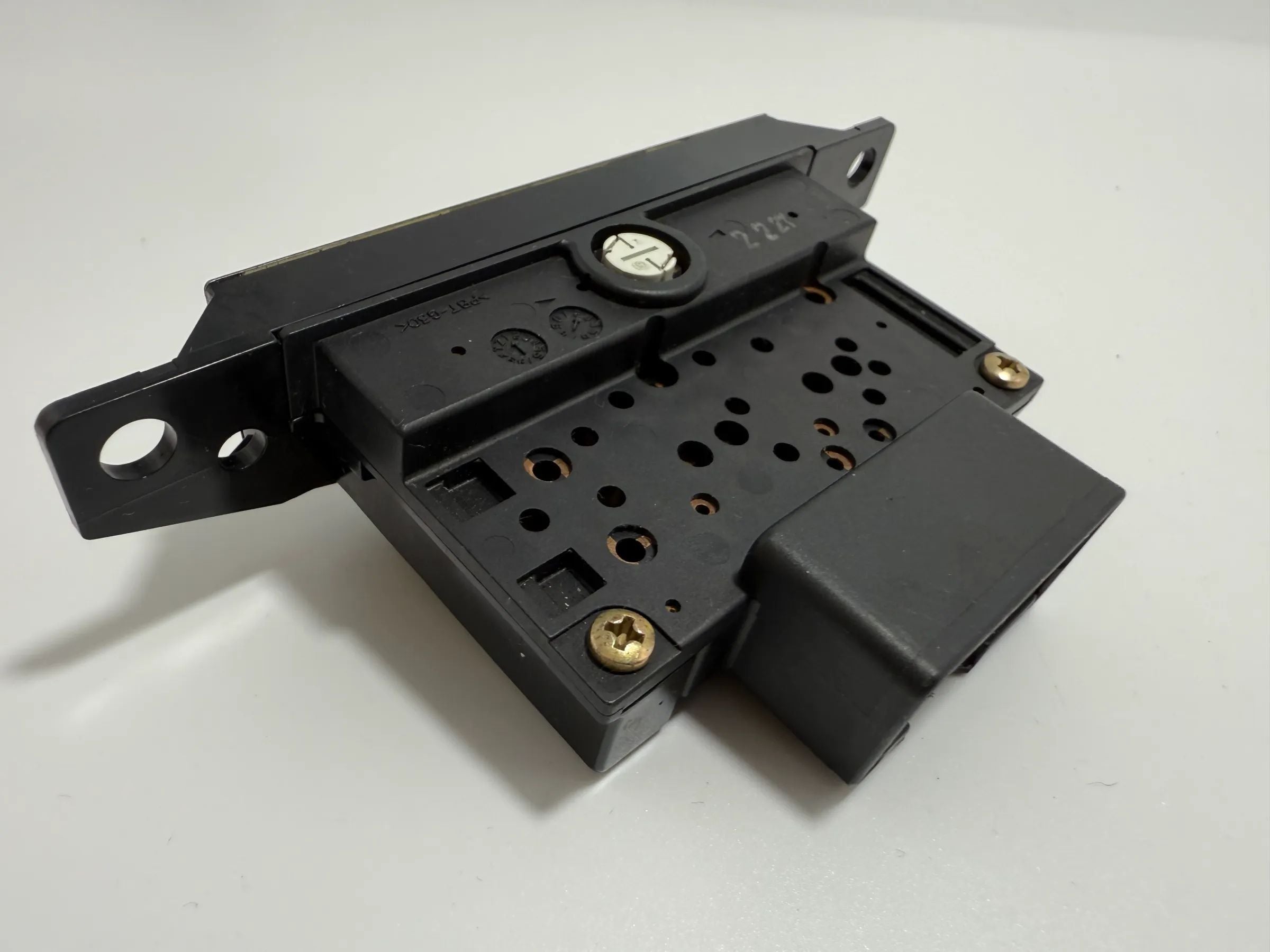 Originele Mazda MPV II Klimaatregeling Luchtsturing Stanley LC73 613 40