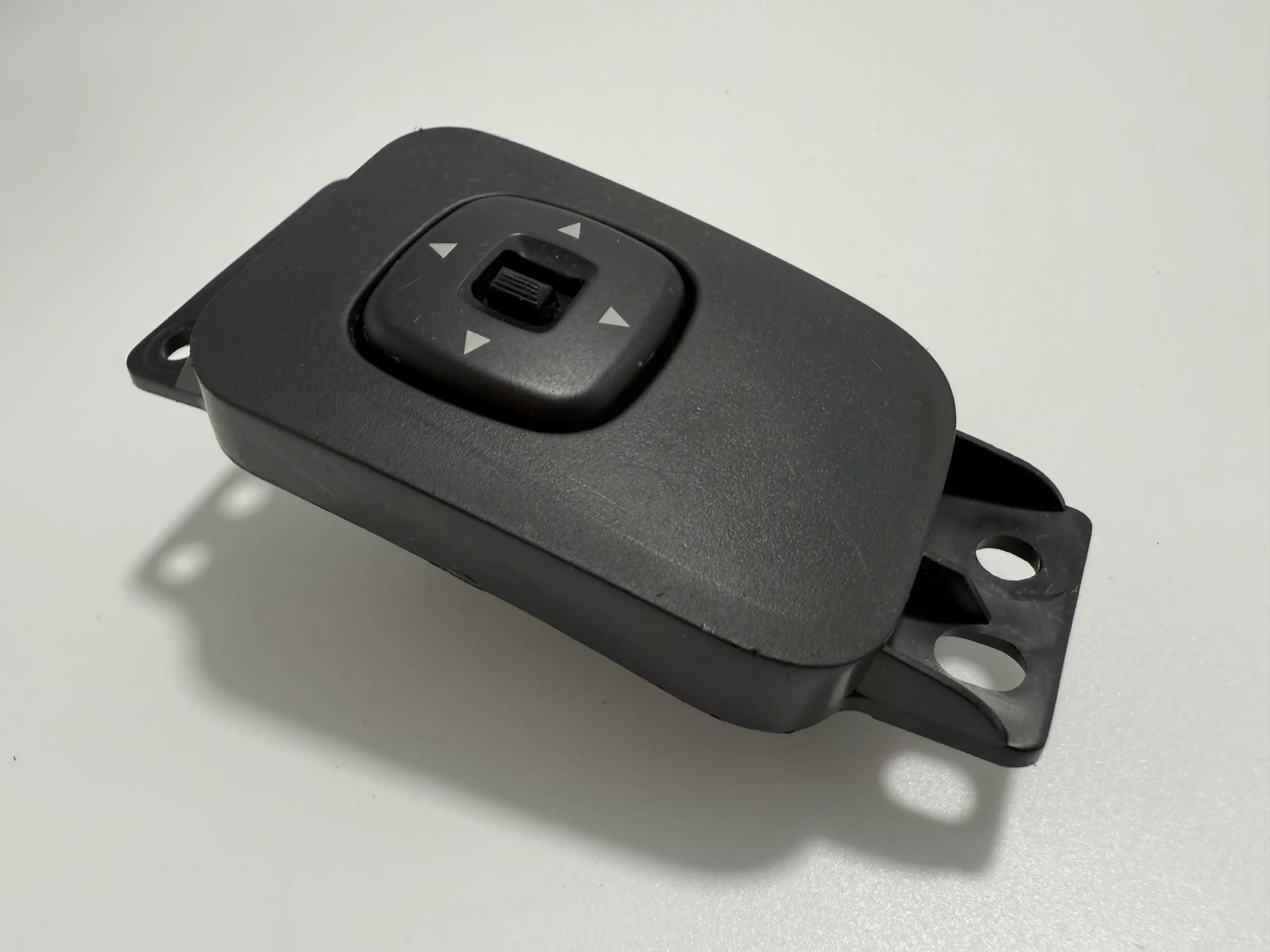 Originele Mazda MPV II Buitenspiegel Schakelaar Regeling LD47 66 600