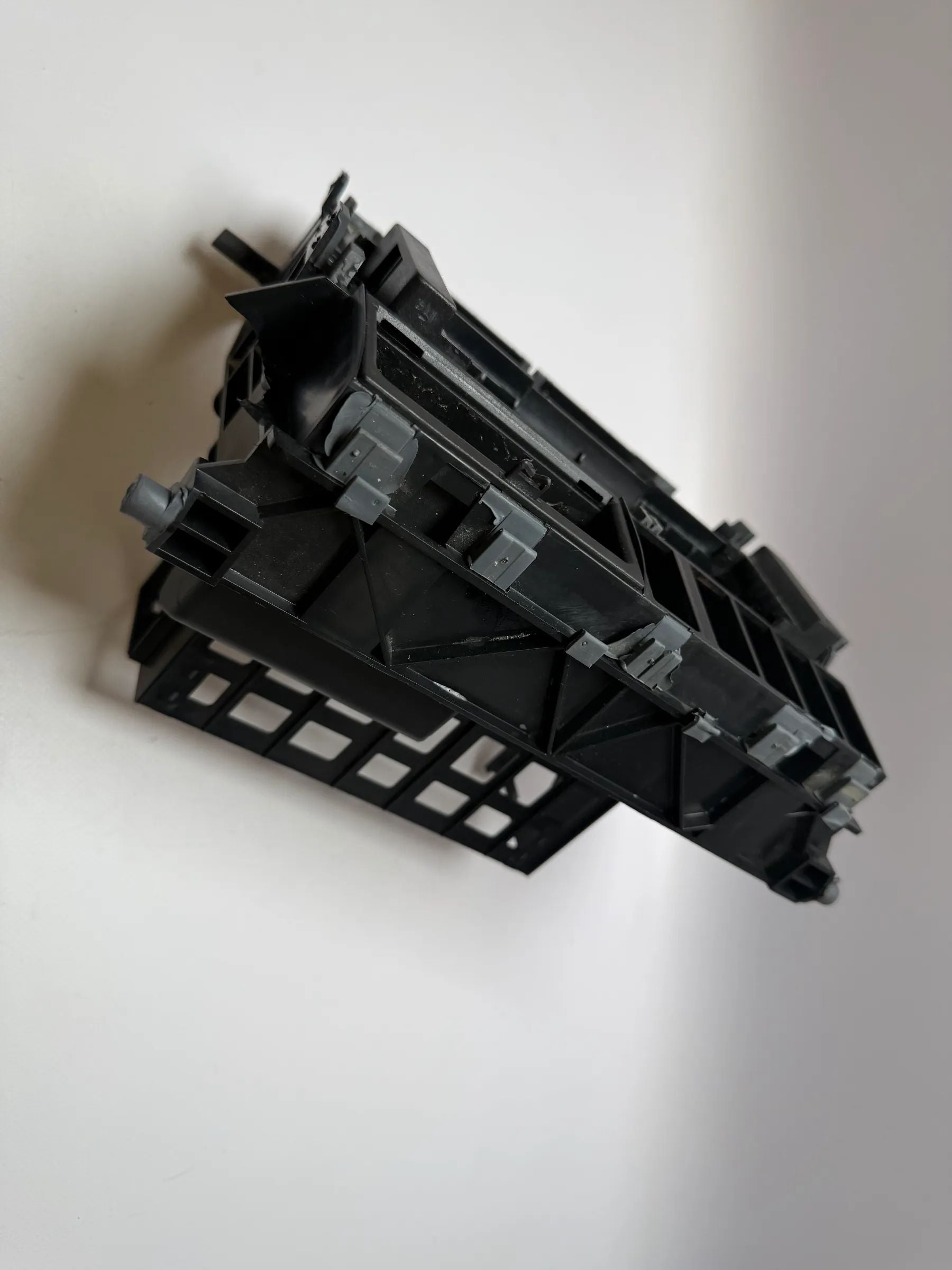 Original Audi A4 S4 B5 Mittelkonsole Radioschacht  8D0857007G