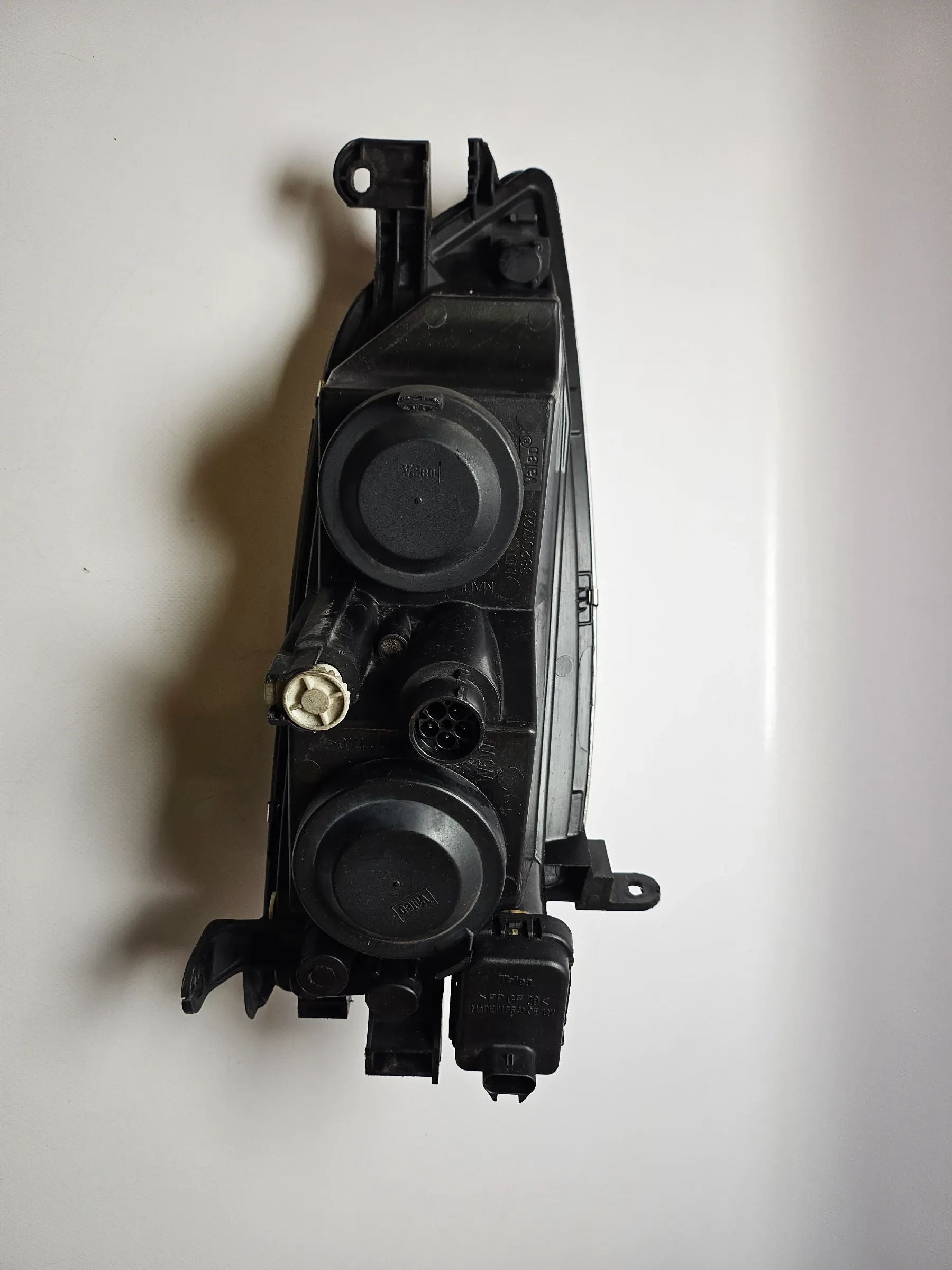 Óptica izquierda original Opel Vectra B ´97, Valeo con regulación de altura 88201726