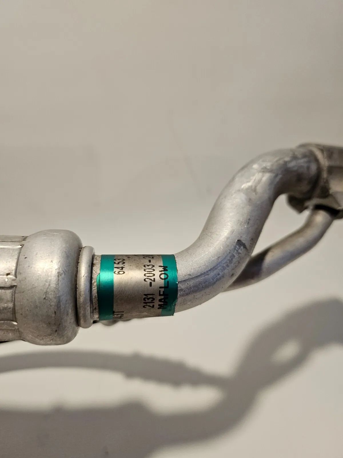 Трубка всасывающая испарителя компрессора BMW 1 серии E87 3 серии E90 E91 климатическая магистраль 6951637