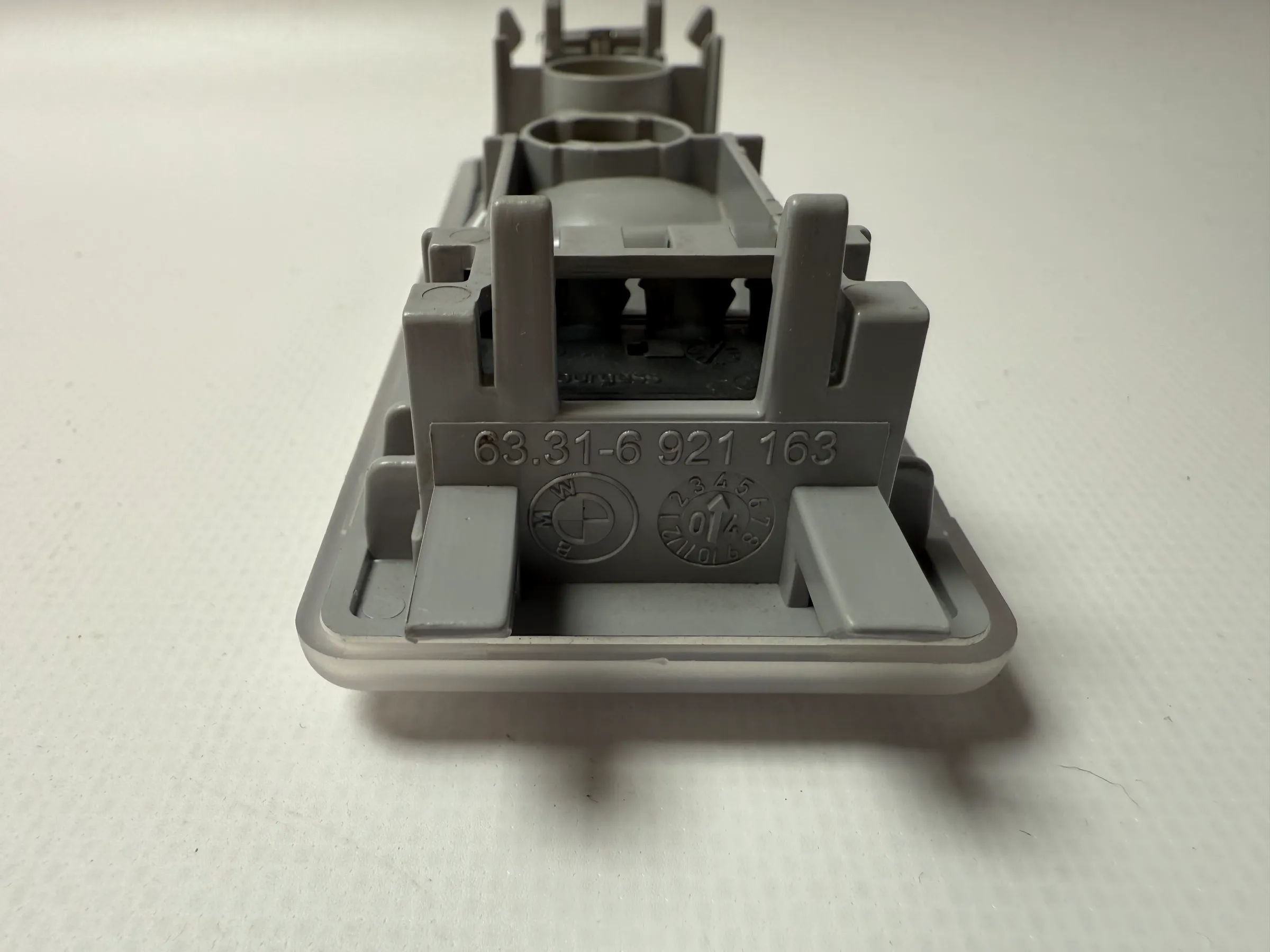 Original BMW E61 interior light rear left light 63.31-6 921 163 