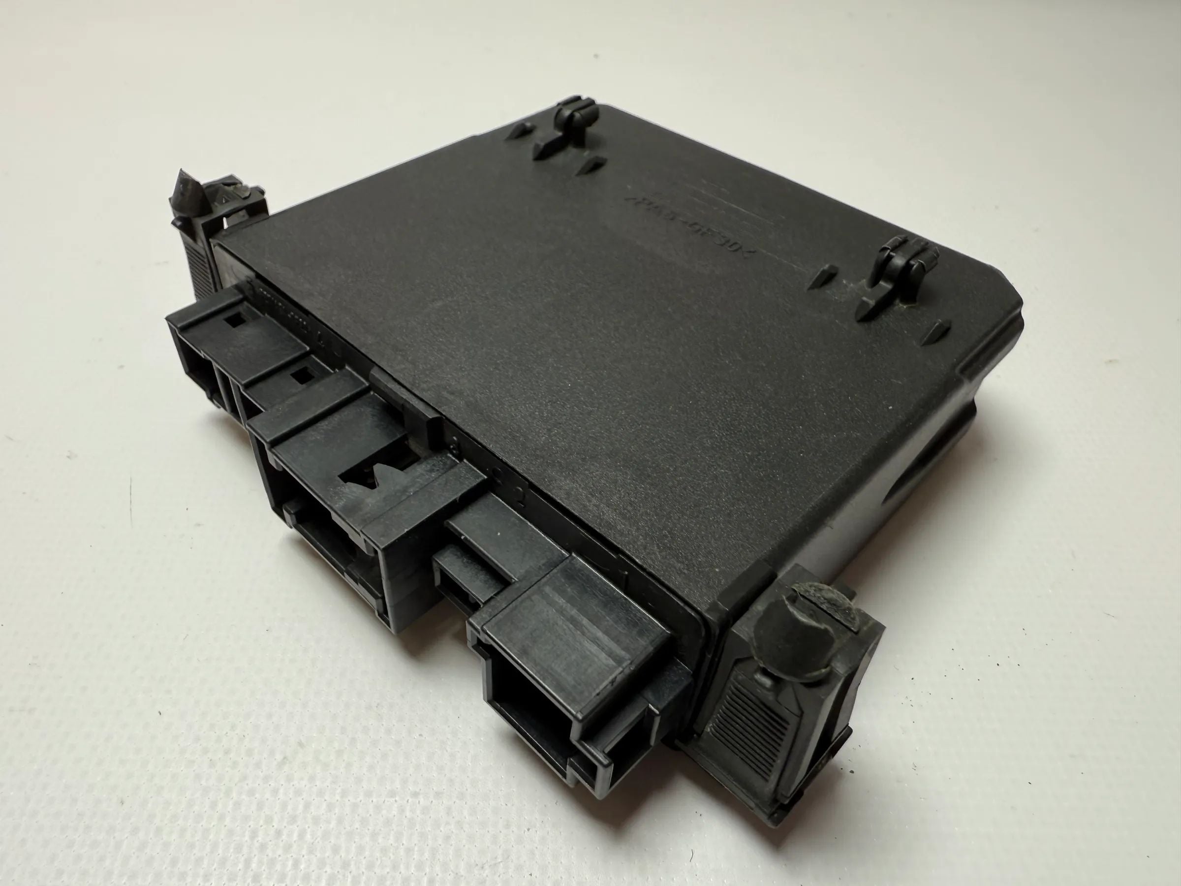 Original Mercedes Benz E-Class W202 control unit door right 2088201226 