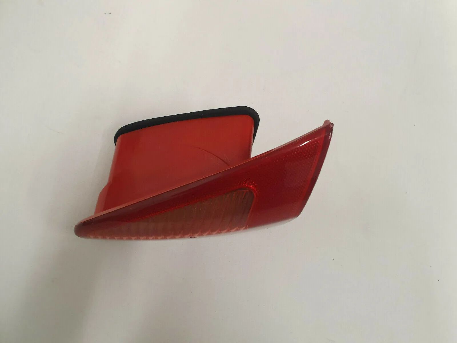 Orijinal ALFA ROMEO Sağ Arka Stop Lambası Bagaj Kapağında 46556346 / 147 93