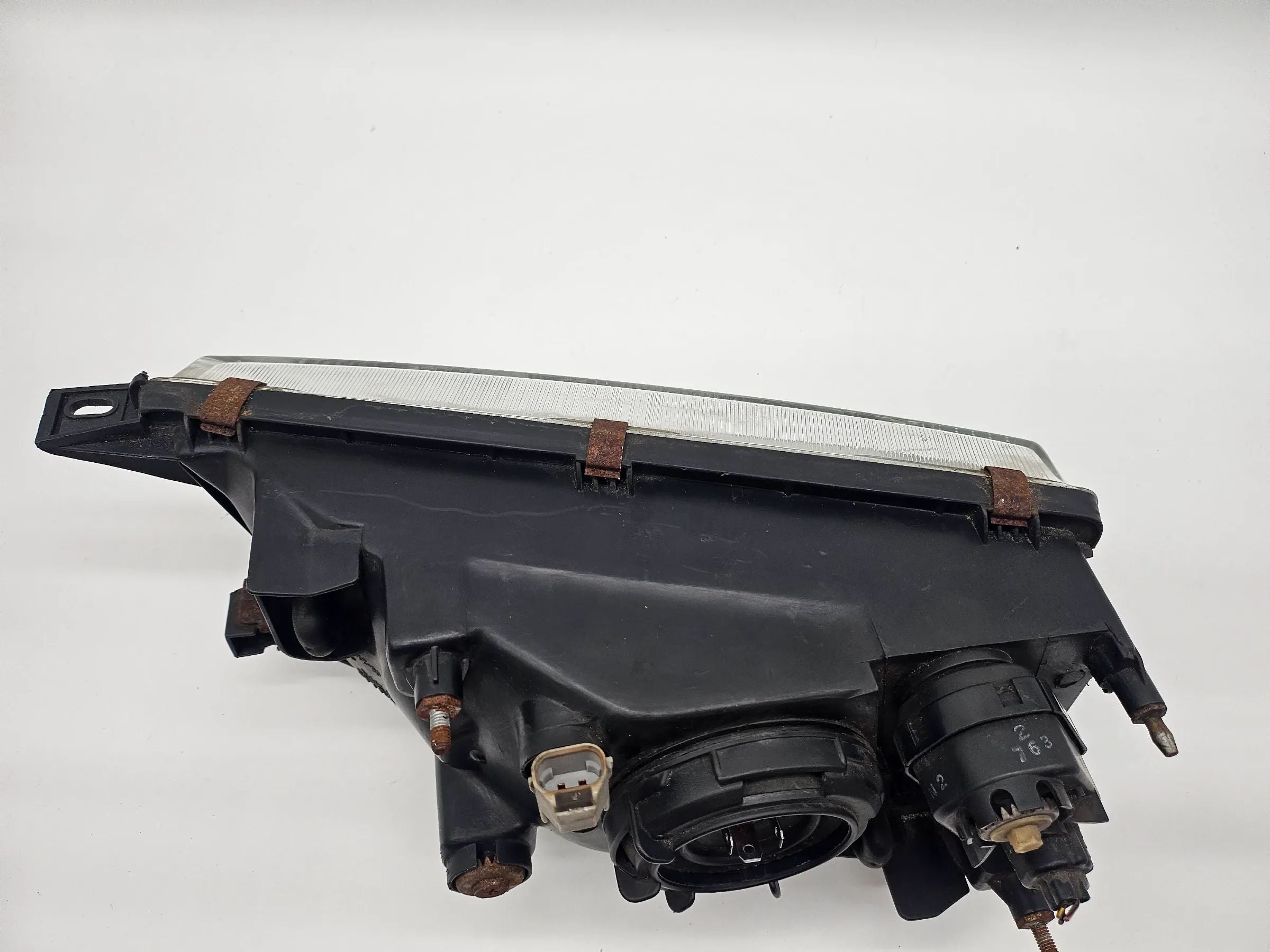 Headlight left Suzuki EG Baleno 1.3 with LWR