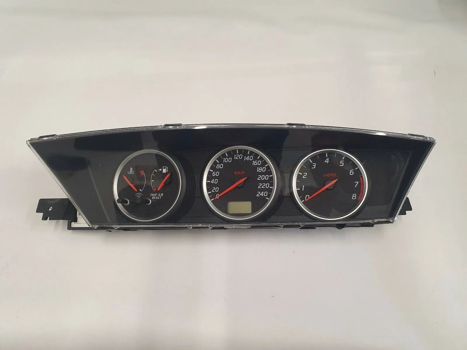 PRIMERA P12 WP12 BENZIN  ** KOMBIINSTRUMENT TACHO ARMATUR INSTRUMENT ** NISSAN