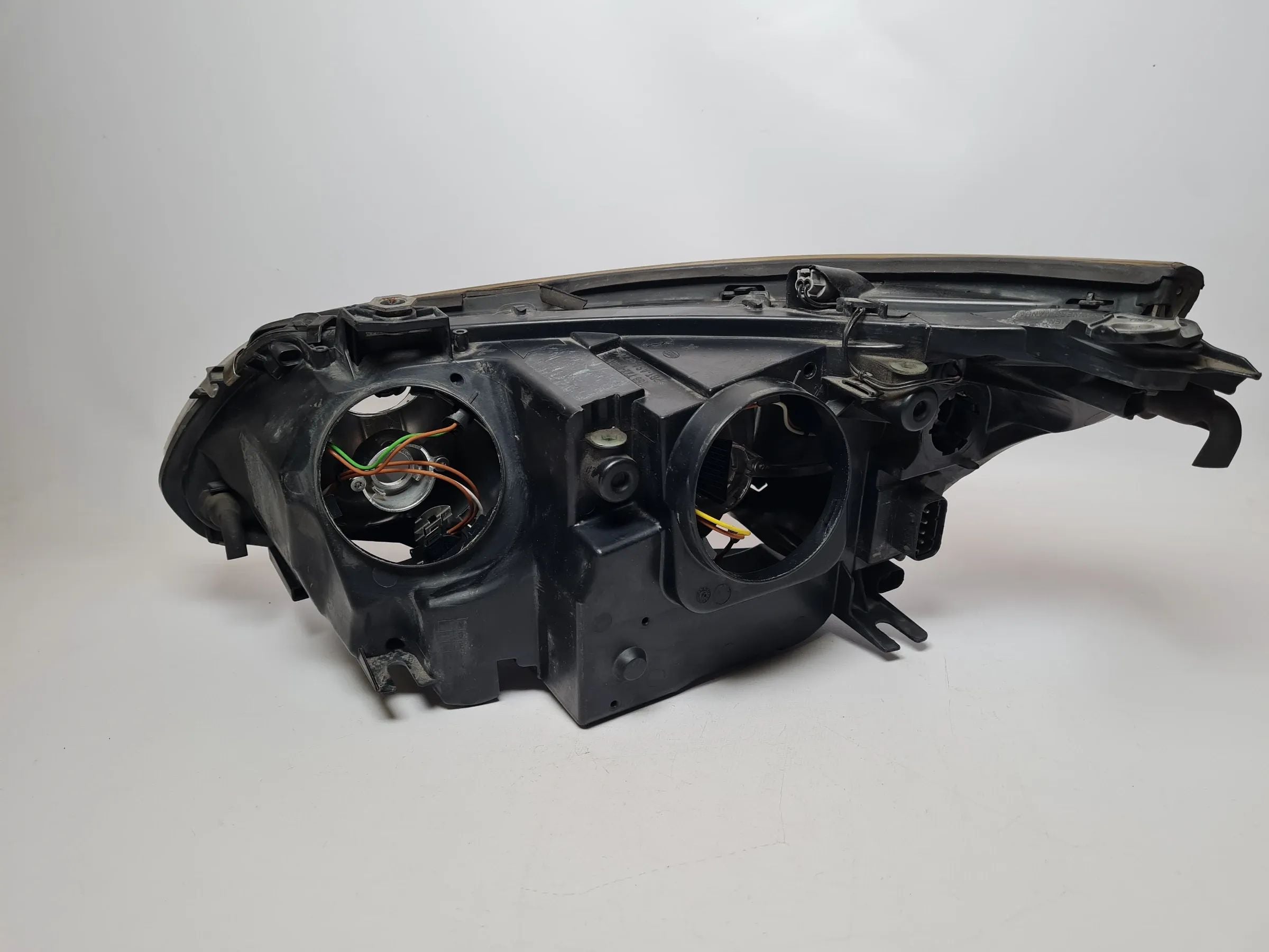 Original BMW 5er (E60/E61) Scheinwerfer / Frontleuchte Rechts 15872200