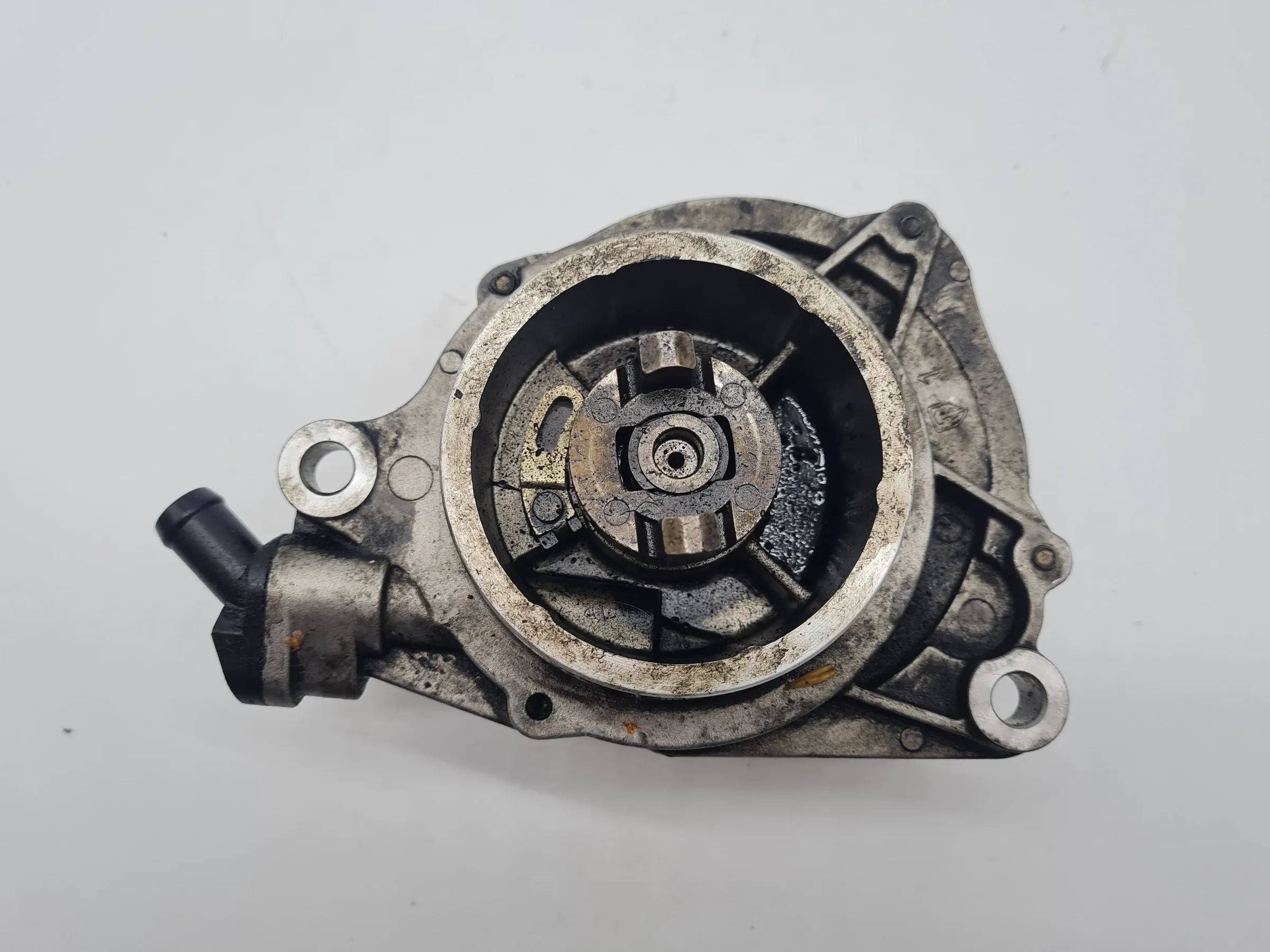 Original BMW X5 (E53) Vakuumpumpe Unterdruckpumpe 7786841