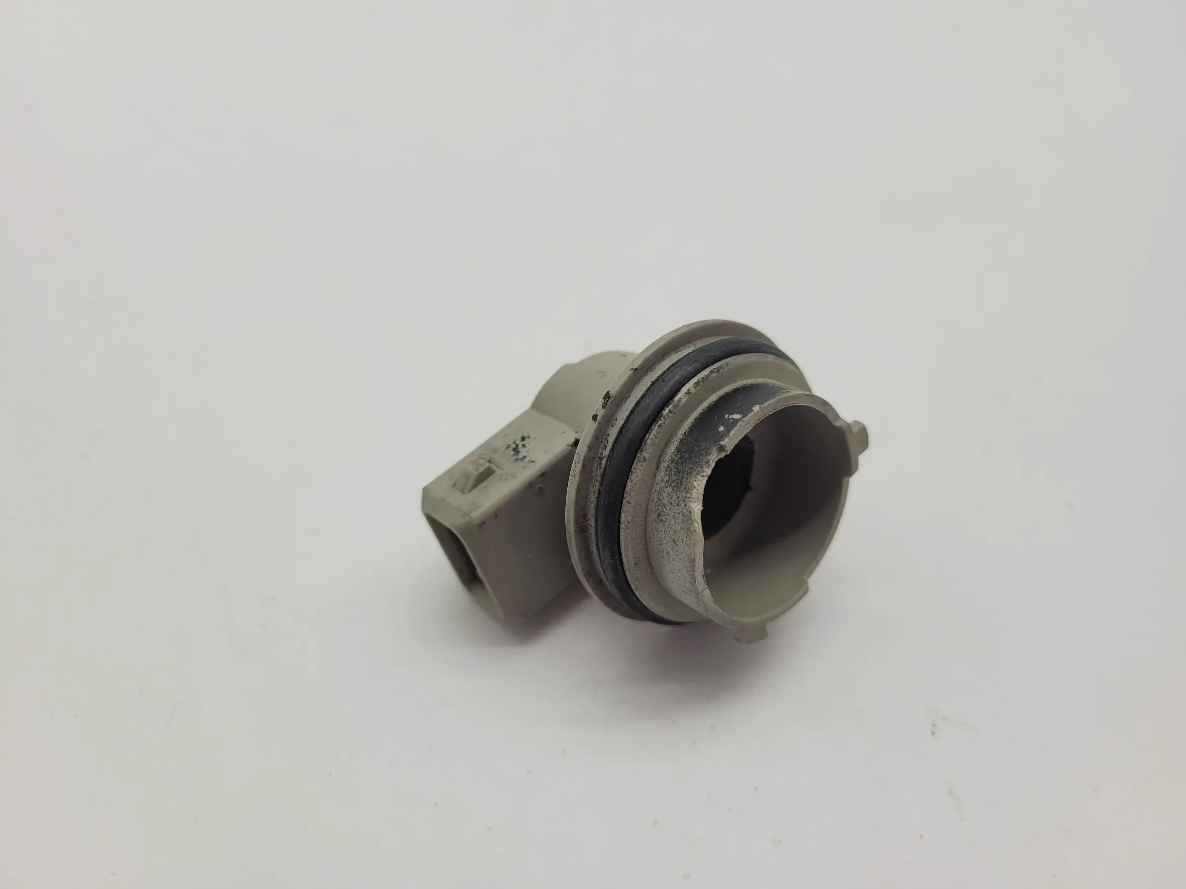 Original VW/Seat Ibiza II Cordoba / Polo Blinker Blinkerfassung (20.483.000.S)