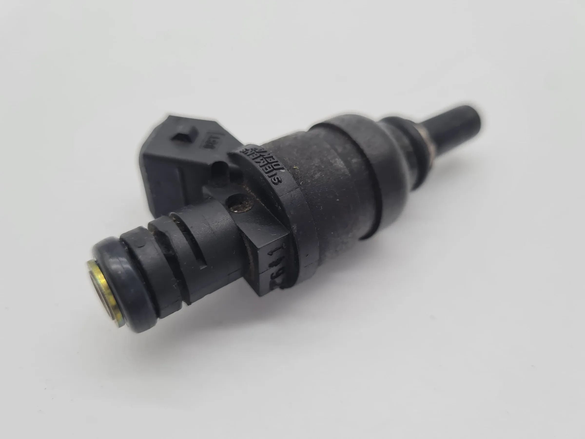 BMW 3er/5er (E46:320-328, E39:520 525, Z3 Z4) Einspritzdüse 1427240