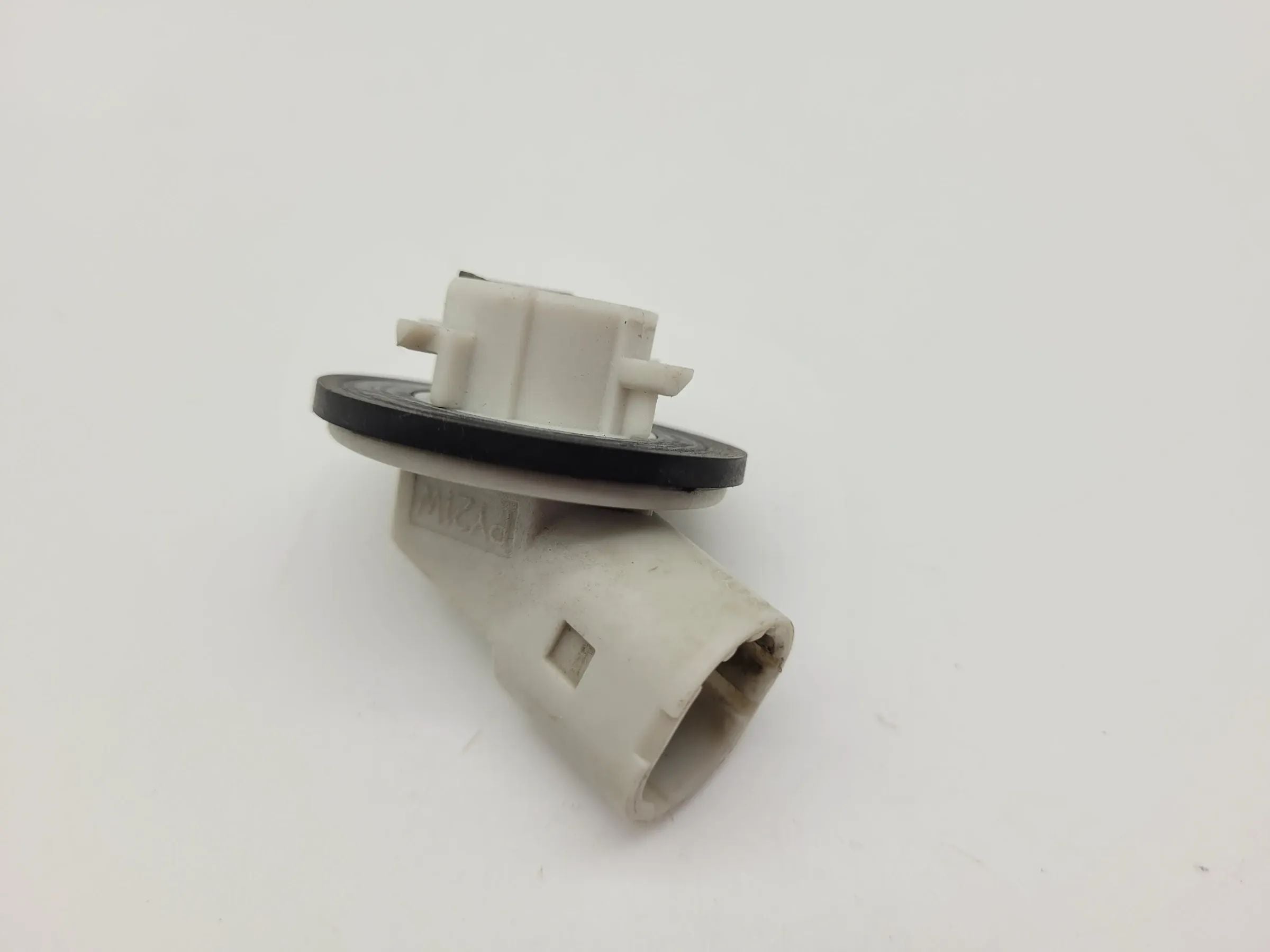 Renault/Dacia Logan (LS) Lampenträger Blinker L/R 6001548131