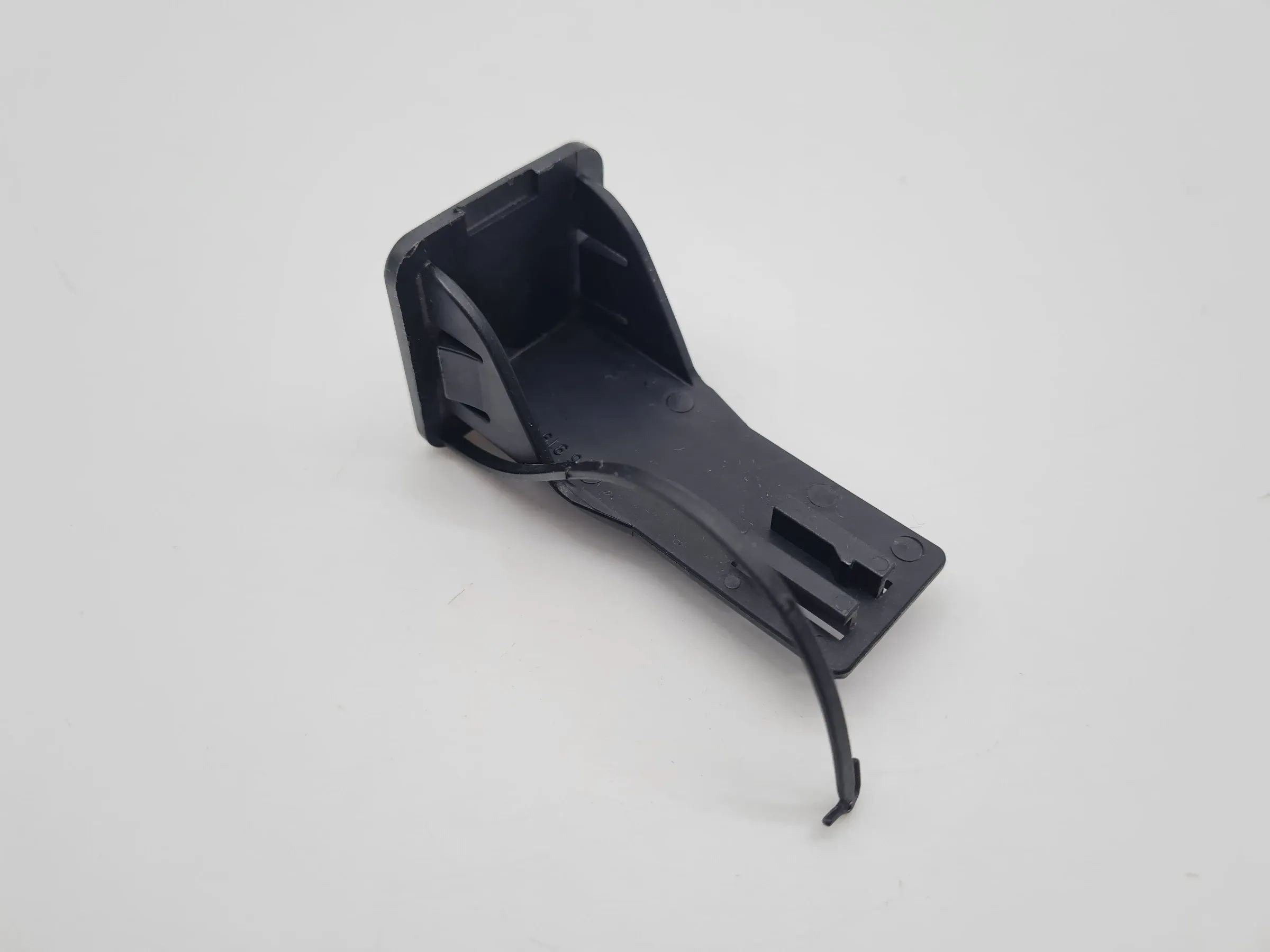 Original BMW 3er (E90/E91) Deckel Abdeckung Flashadapter Links 6919391