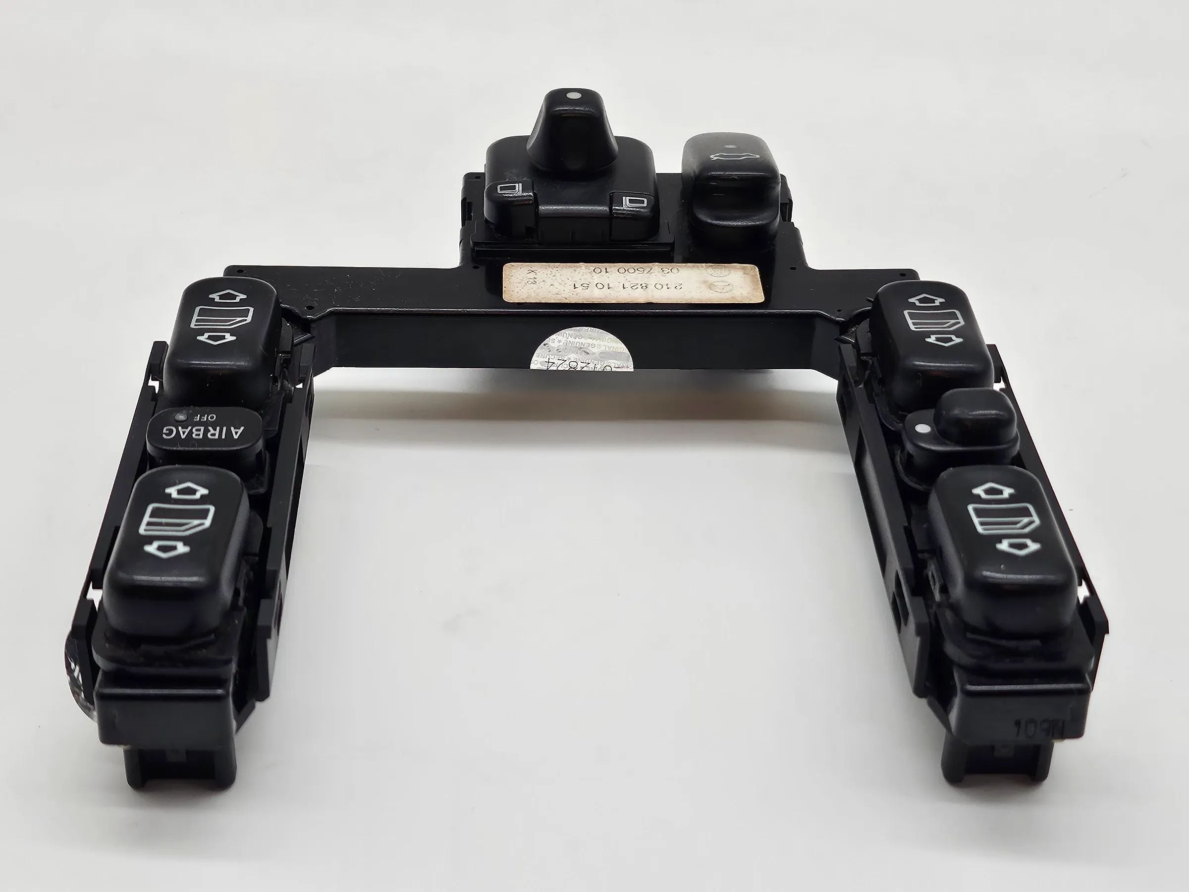 Original Mercedes Benz E-Klasse W210 / Fensterheberschalter  Spiegel 2108211051