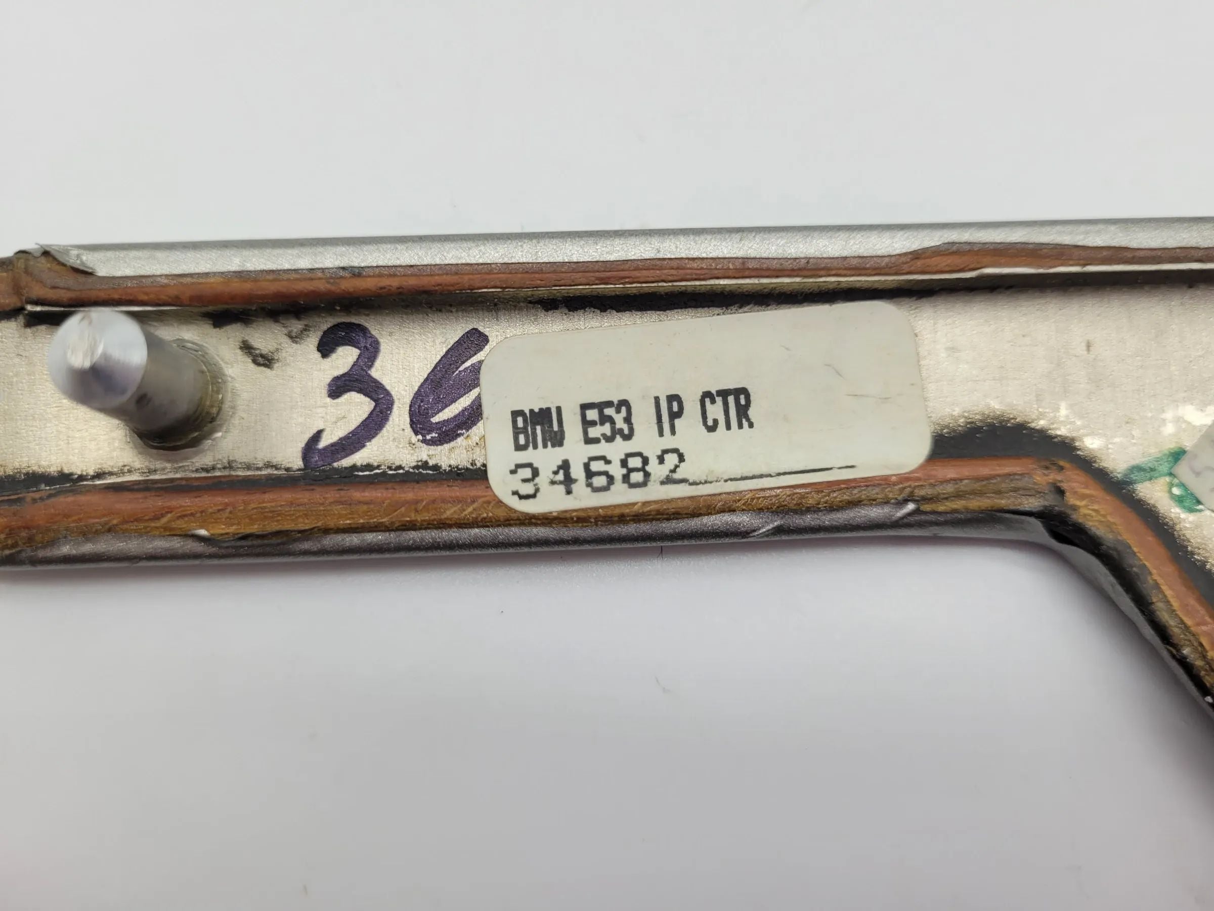 Original BMW X5 (E53) Zierleiste / Dekorleiste Holz Mitte Vorne 51458402251