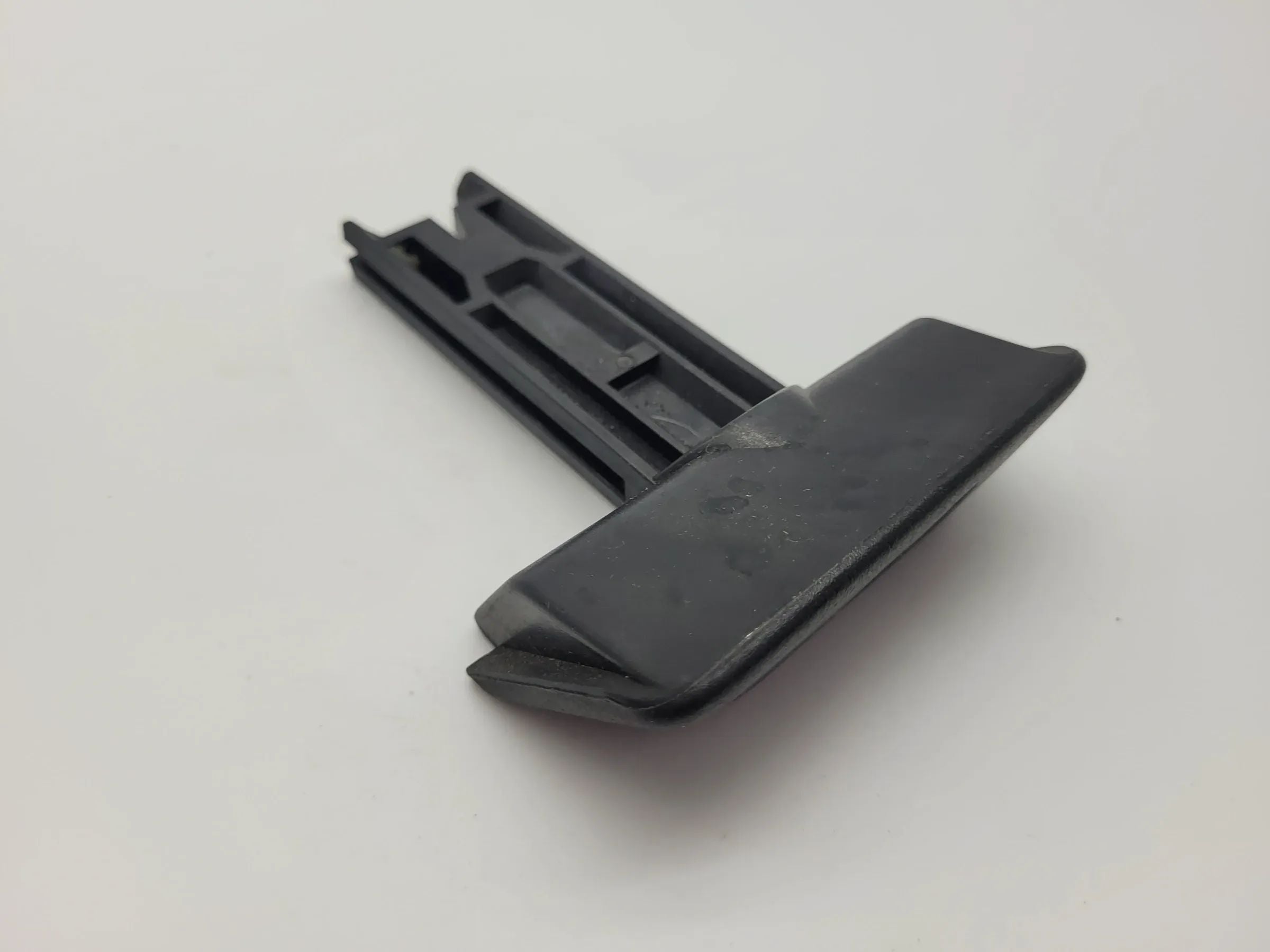 Original Mercedes E-Klasse (W210) Handbremshebel Hebel Parkbremse A2104270020