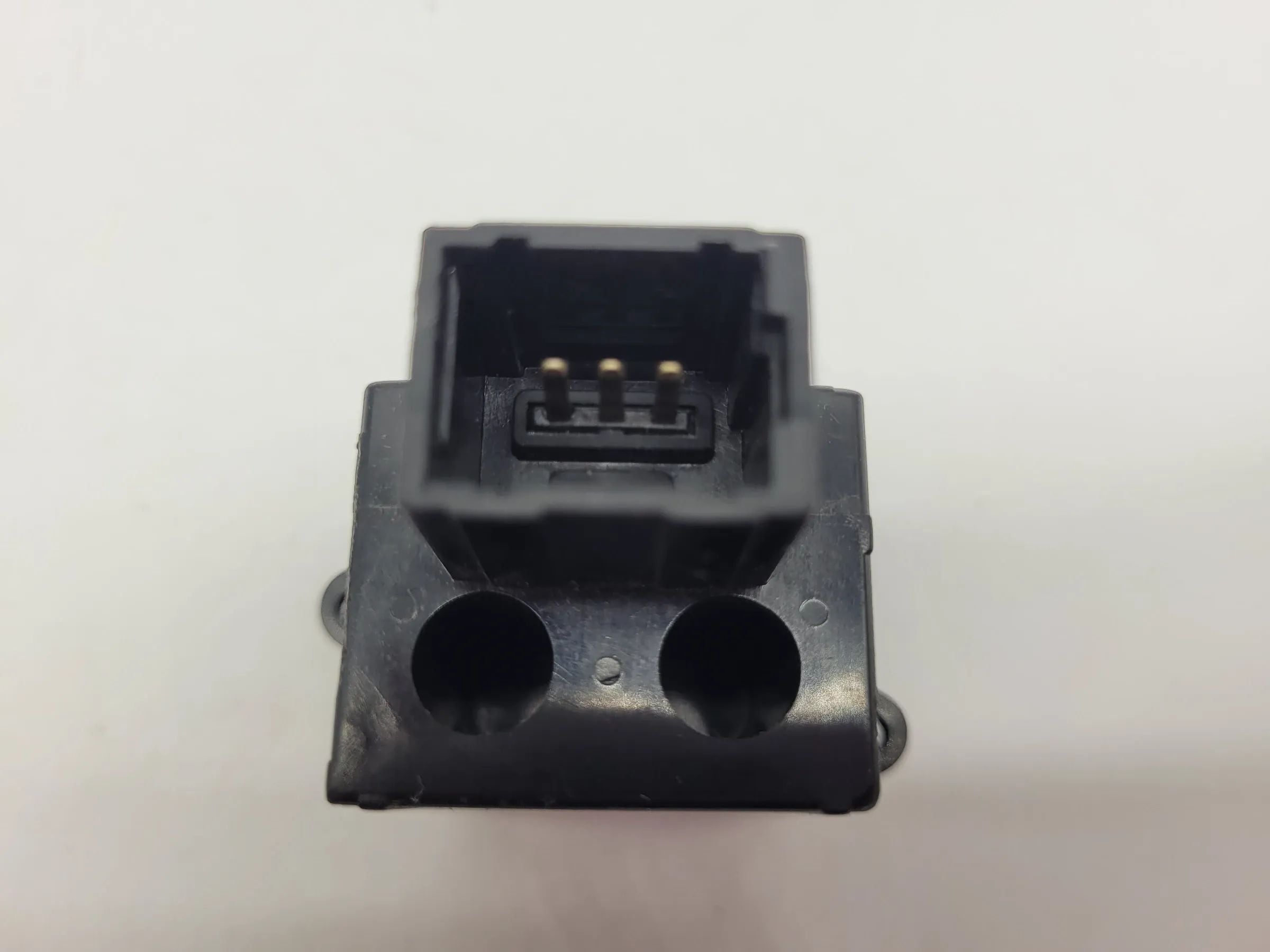 Original Renault Laguna I (556/B56) Schalter Knopf DIS / REP 7700419688