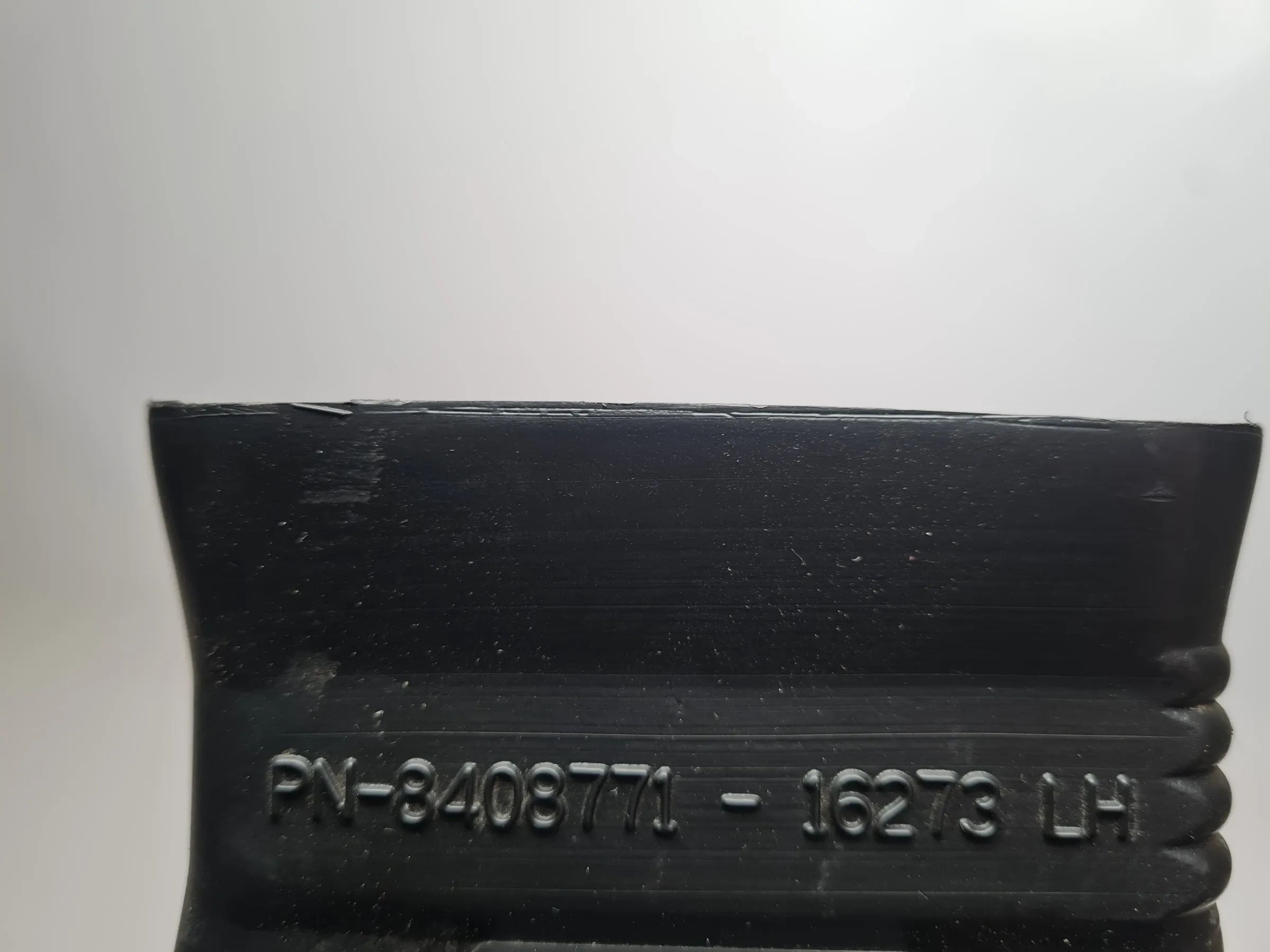 Original BMW X5 (E53) Fußbodenheizung Luftkanal Links 8408771