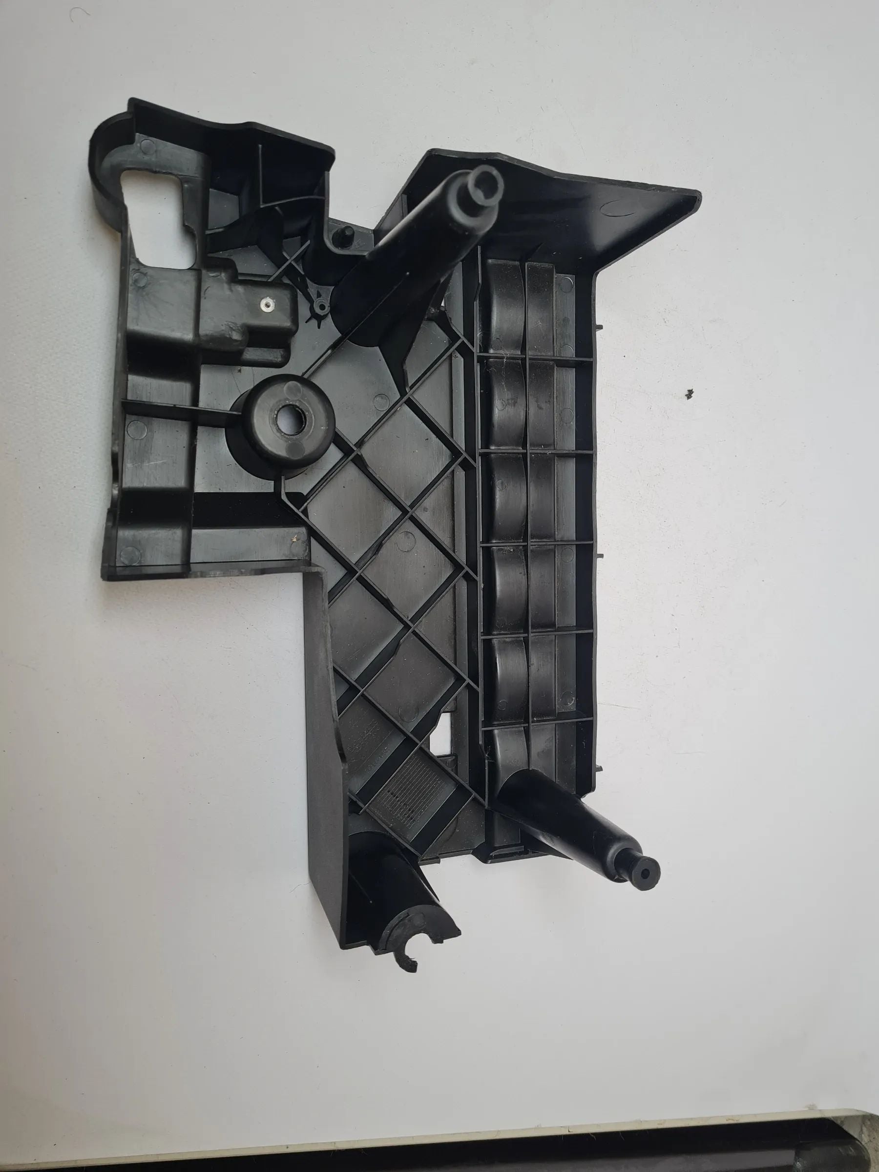 Original BMW X5 (E53) Verkleidung Längsträger Rechts Hinten 8402112