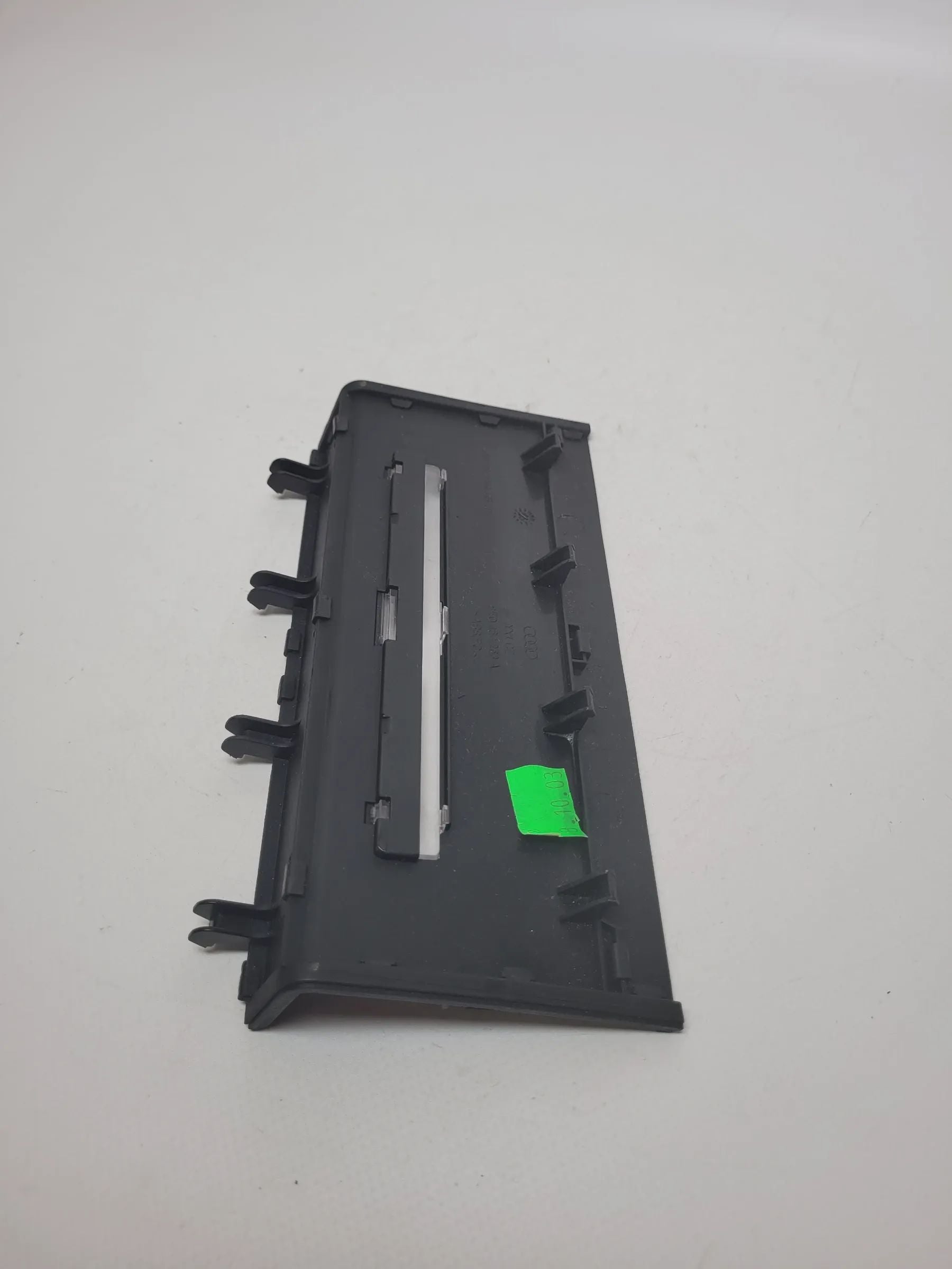 Original Audi A4 (8E/B6/B7) Blende Mittelkonsole 8e0863263A