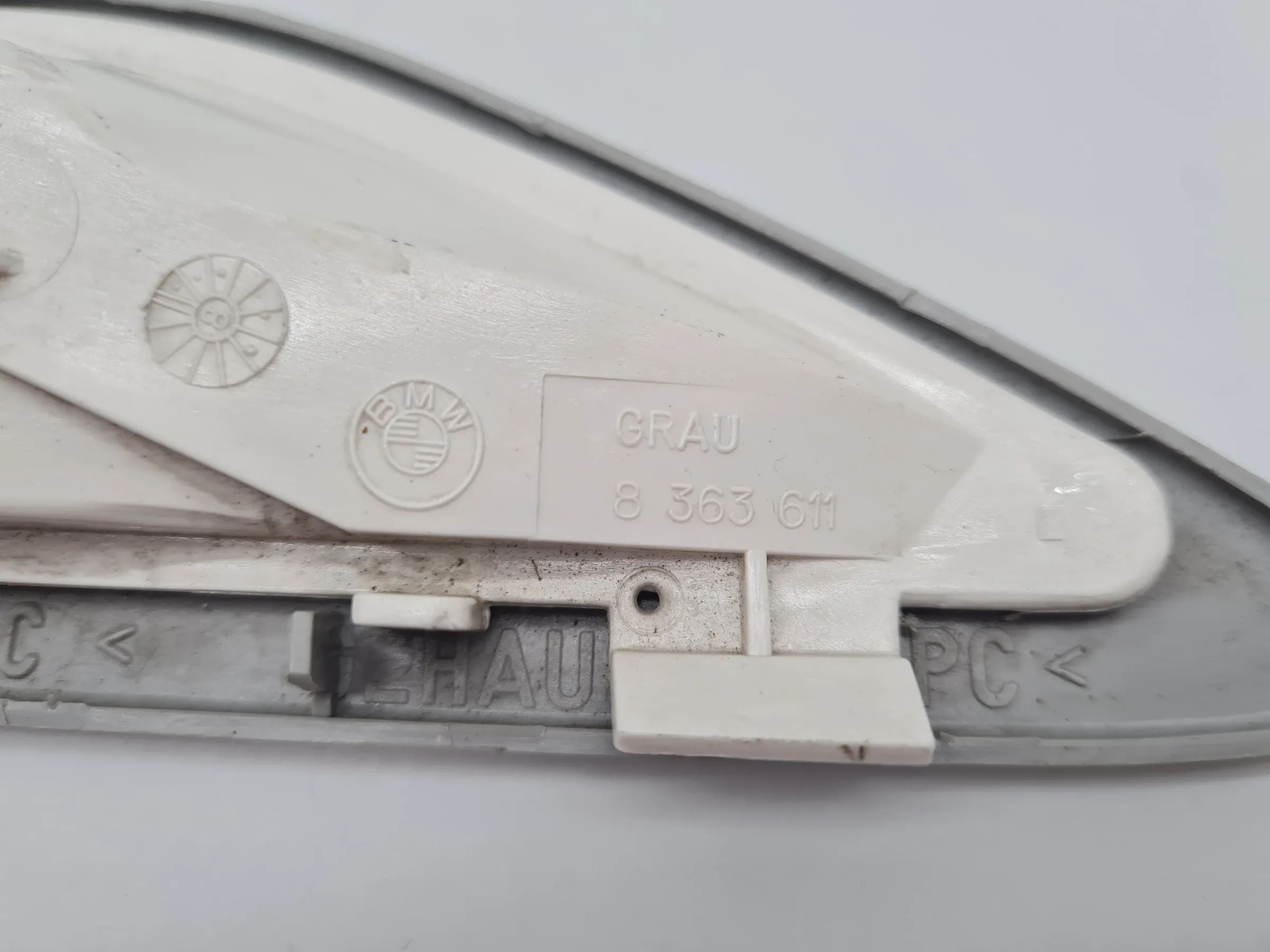 Original BMW 5er (E39) Innenlicht / Leuchte Links 8363611