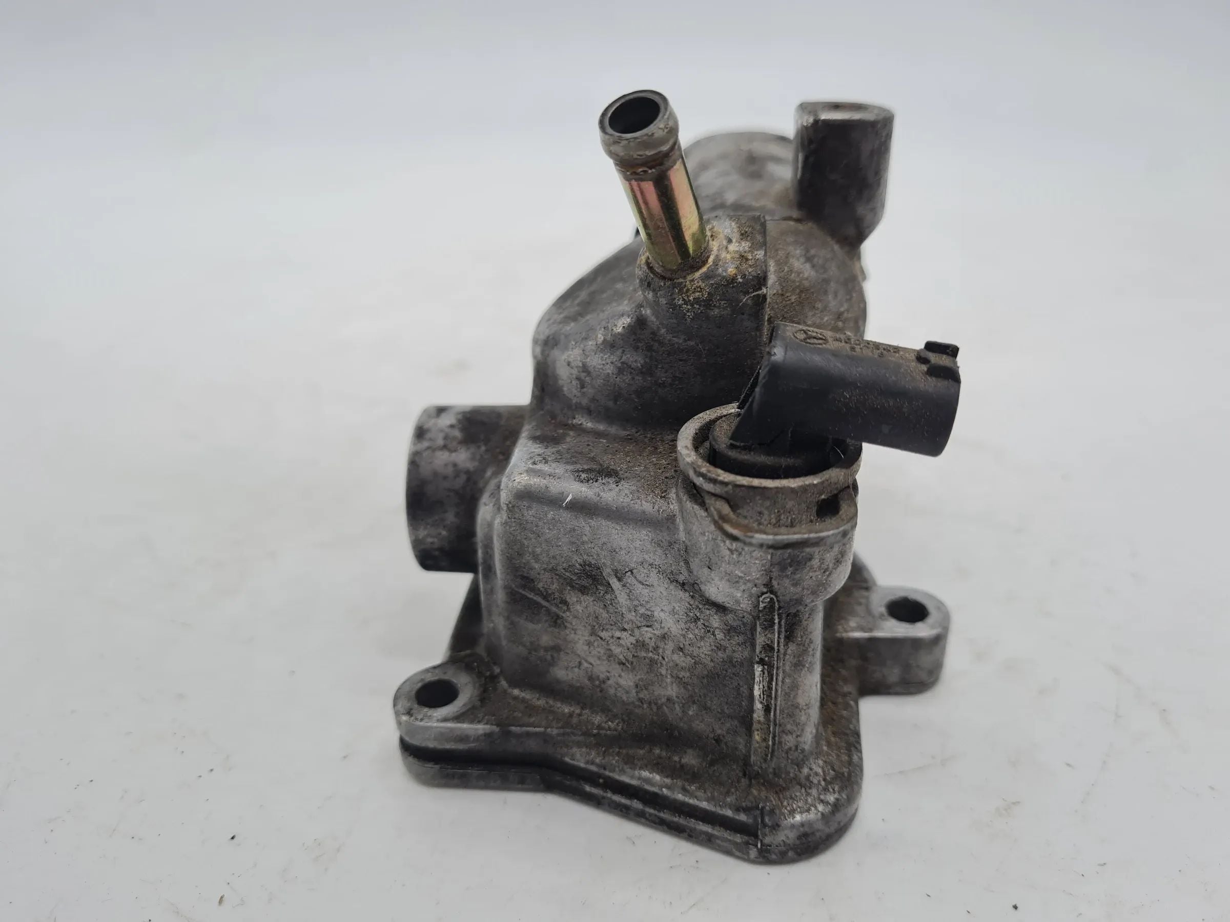 Mercedes Sprinter 901 Thermostat Kühlung Rechts A6112031275 Original